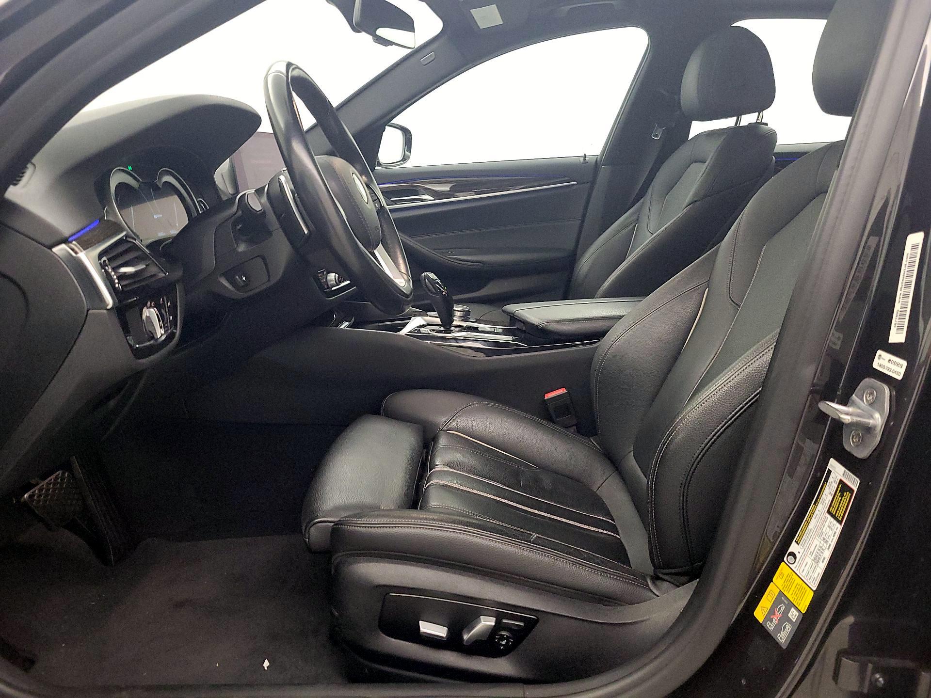 Thumbnail: 2019 BMW 5 Series - 11