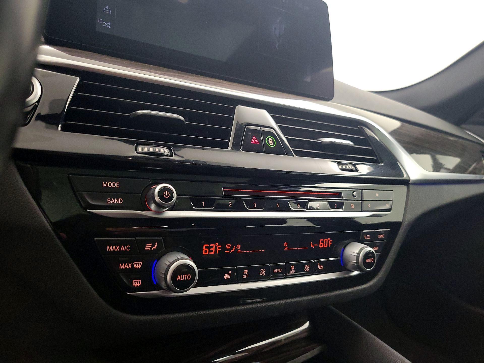 Thumbnail: 2019 BMW 5 Series - 17