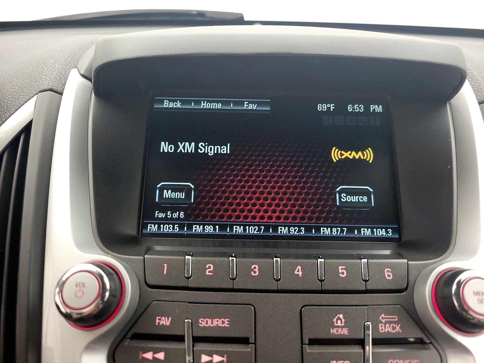 Thumbnail: 2015 GMC Terrain - 14