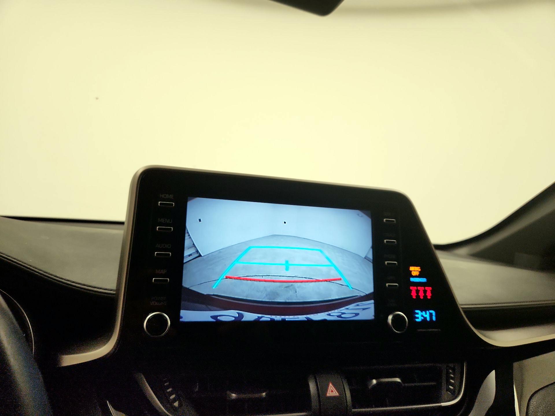 Thumbnail: 2019 Toyota C-HR - 14