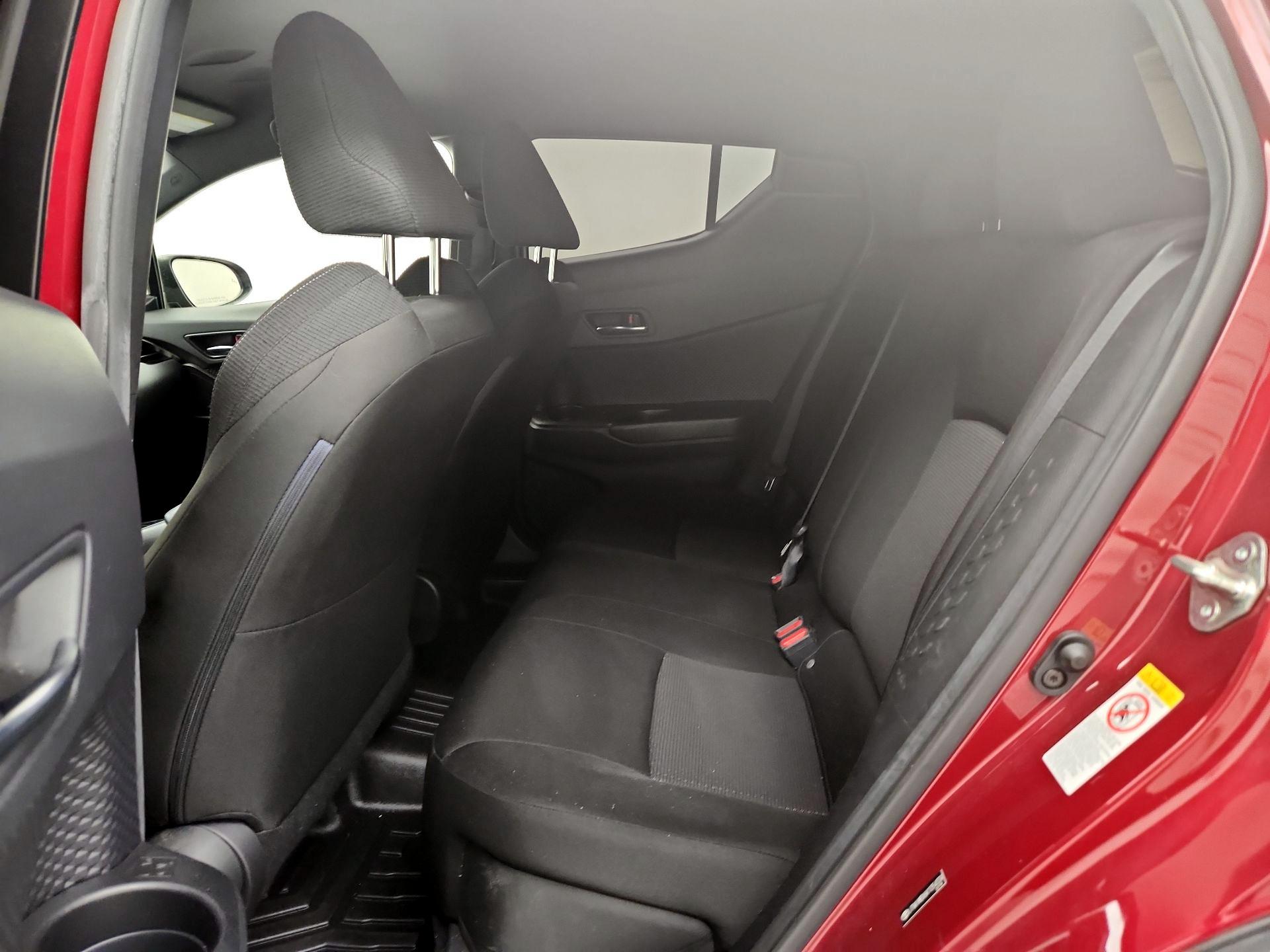 Thumbnail: 2019 Toyota C-HR - 19