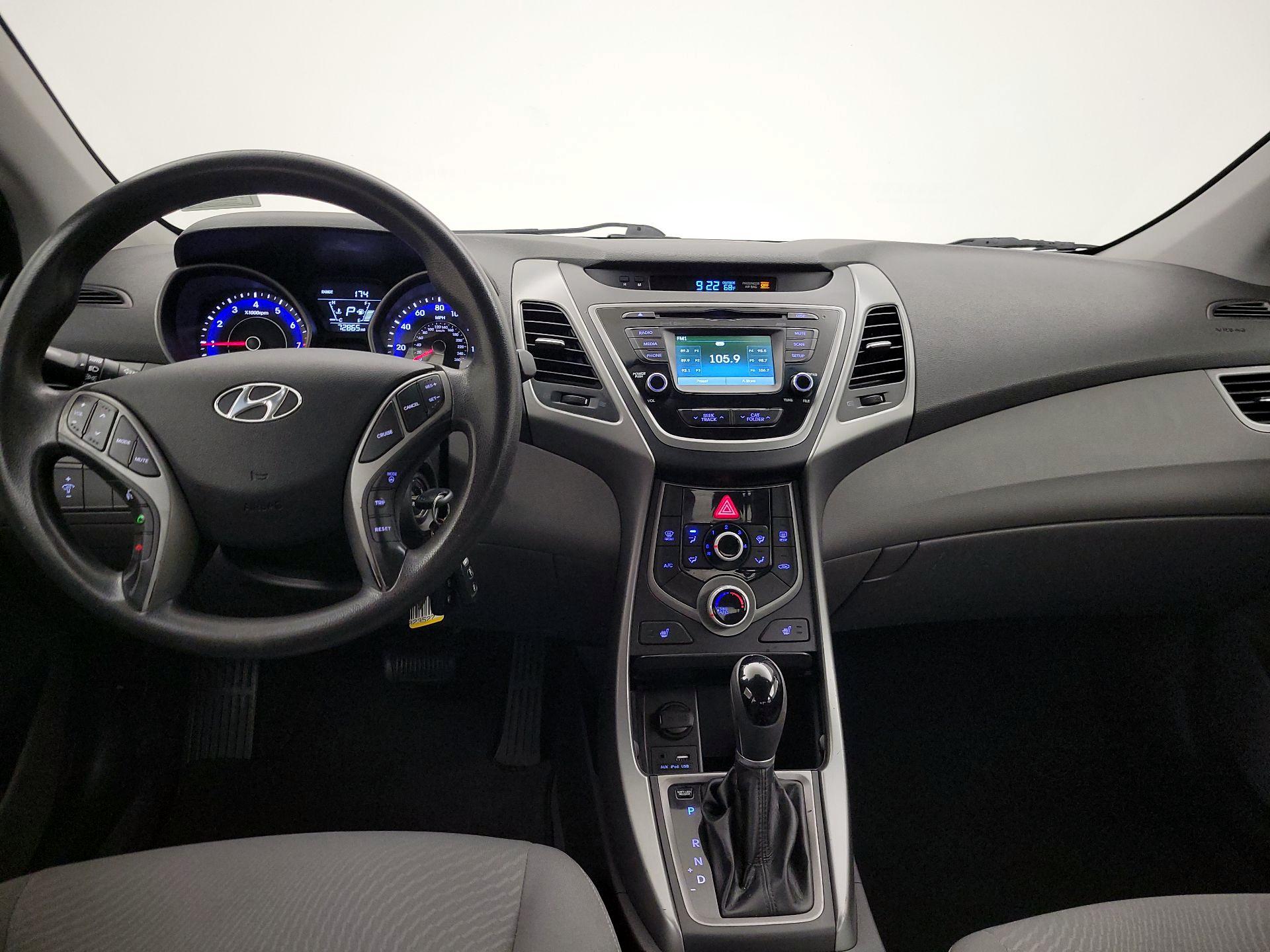 Thumbnail: 2014 Hyundai Elantra - 9