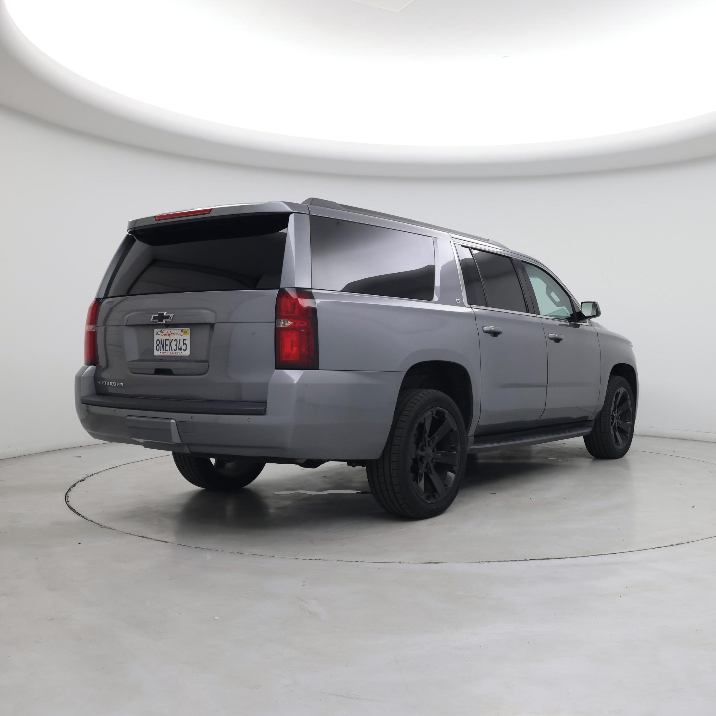 Thumbnail: 2019 Chevrolet Suburban - 8