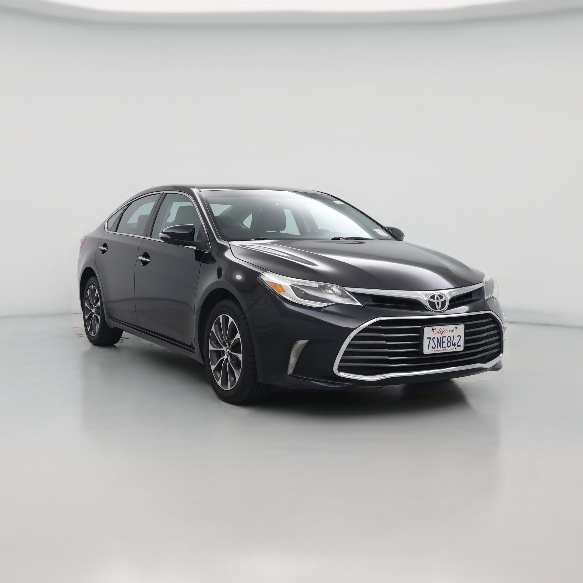 Thumbnail: 2016 Toyota Avalon - 1