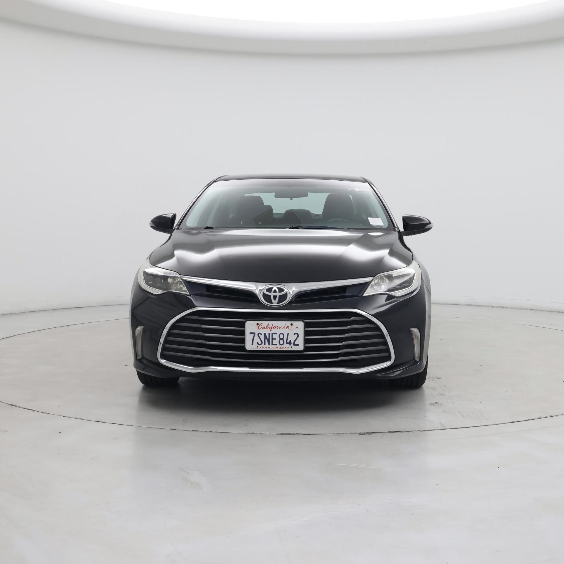 Thumbnail: 2016 Toyota Avalon - 5