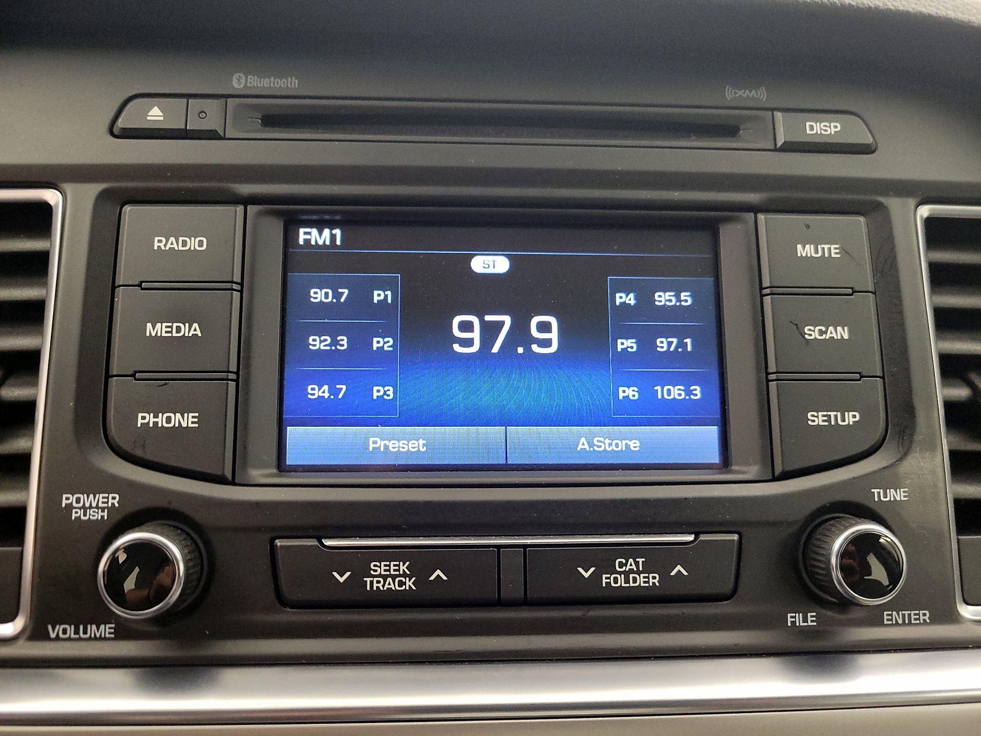 Thumbnail: 2015 Hyundai Sonata - 15