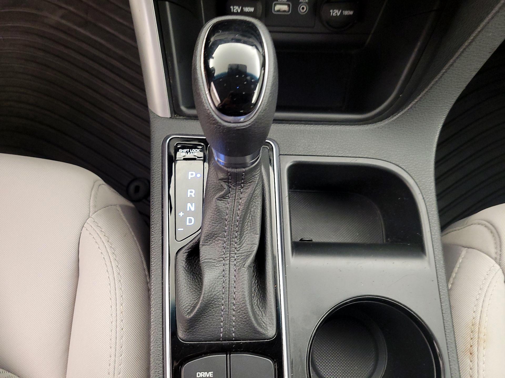 Thumbnail: 2015 Hyundai Sonata - 17