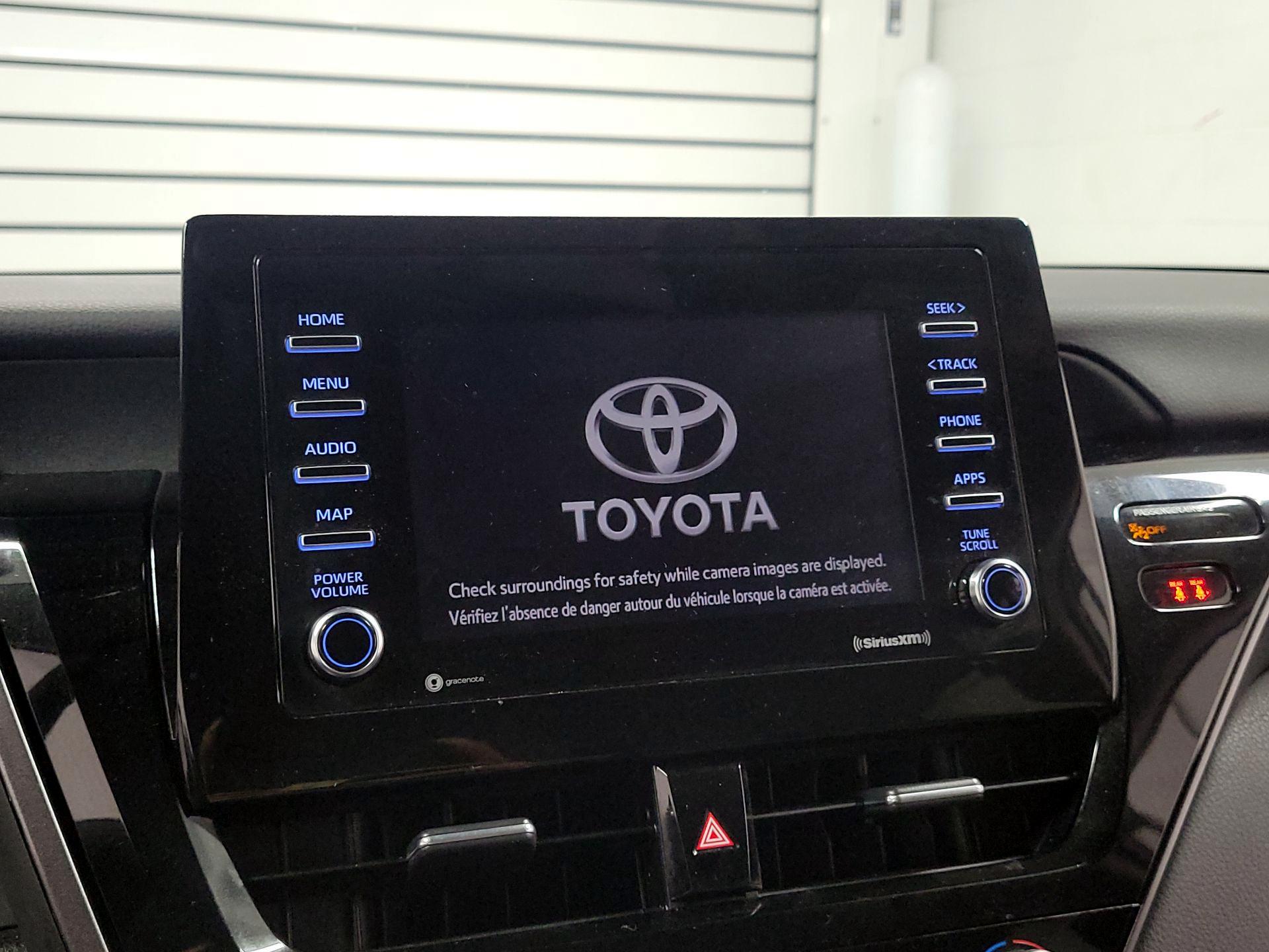 Thumbnail: 2021 Toyota Camry - 15