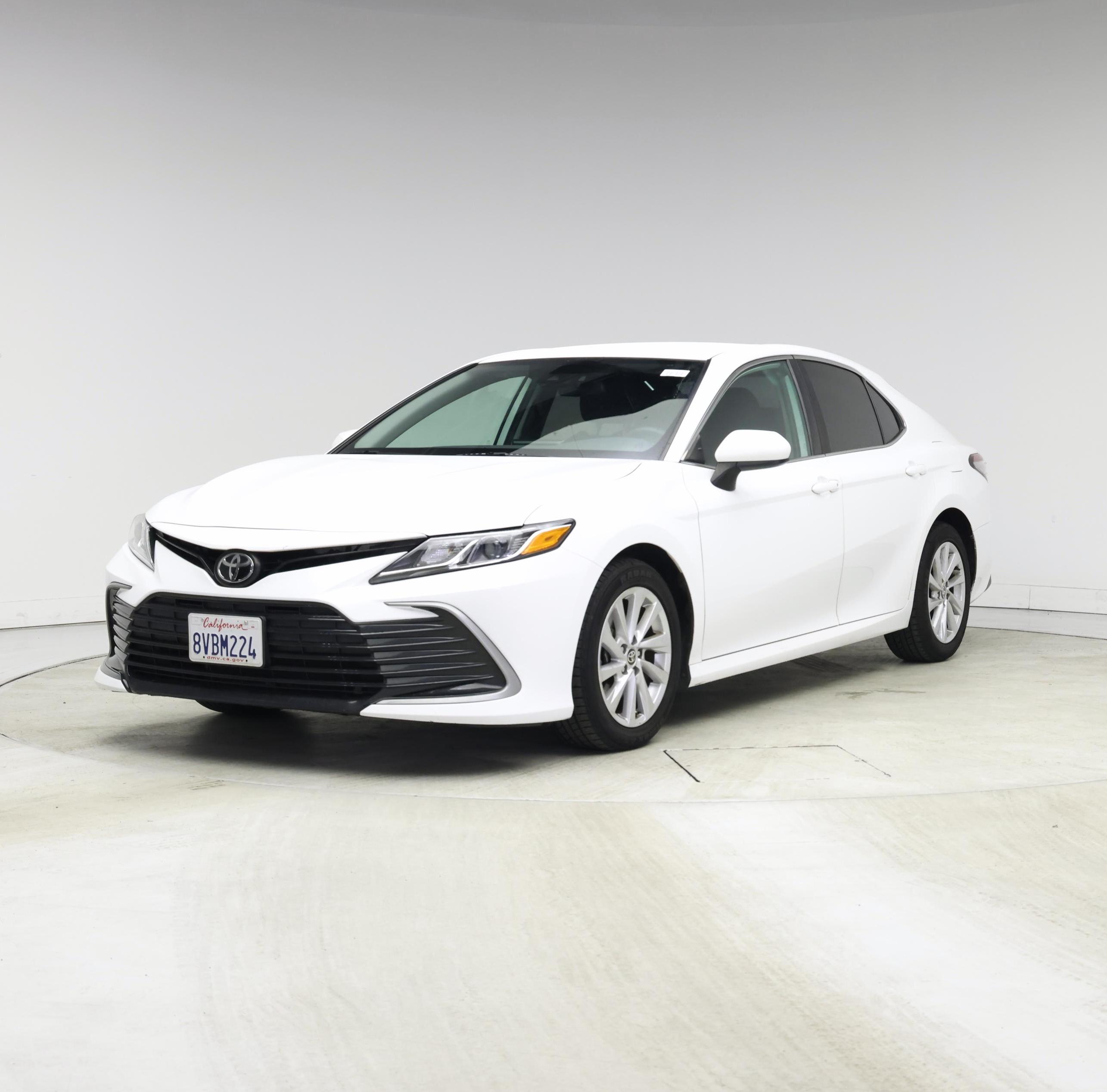Thumbnail: 2021 Toyota Camry - 4