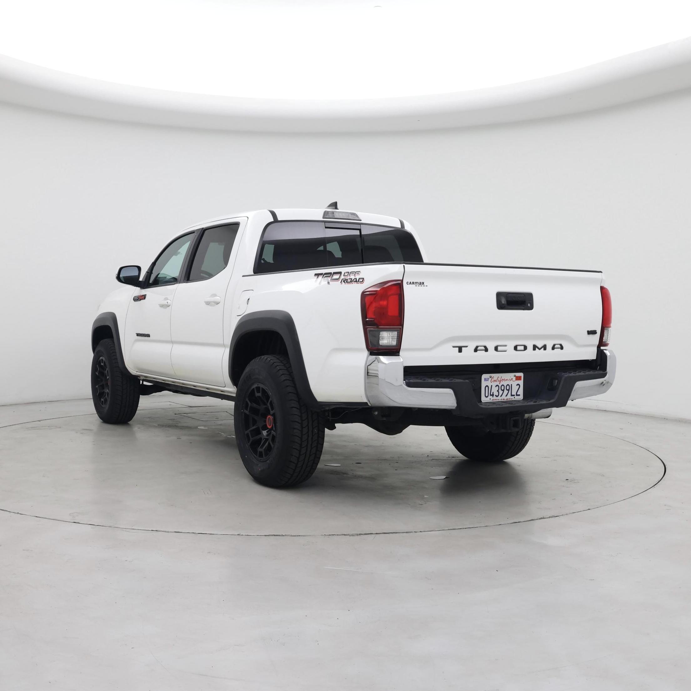 Thumbnail: 2018 Toyota Tacoma - 2