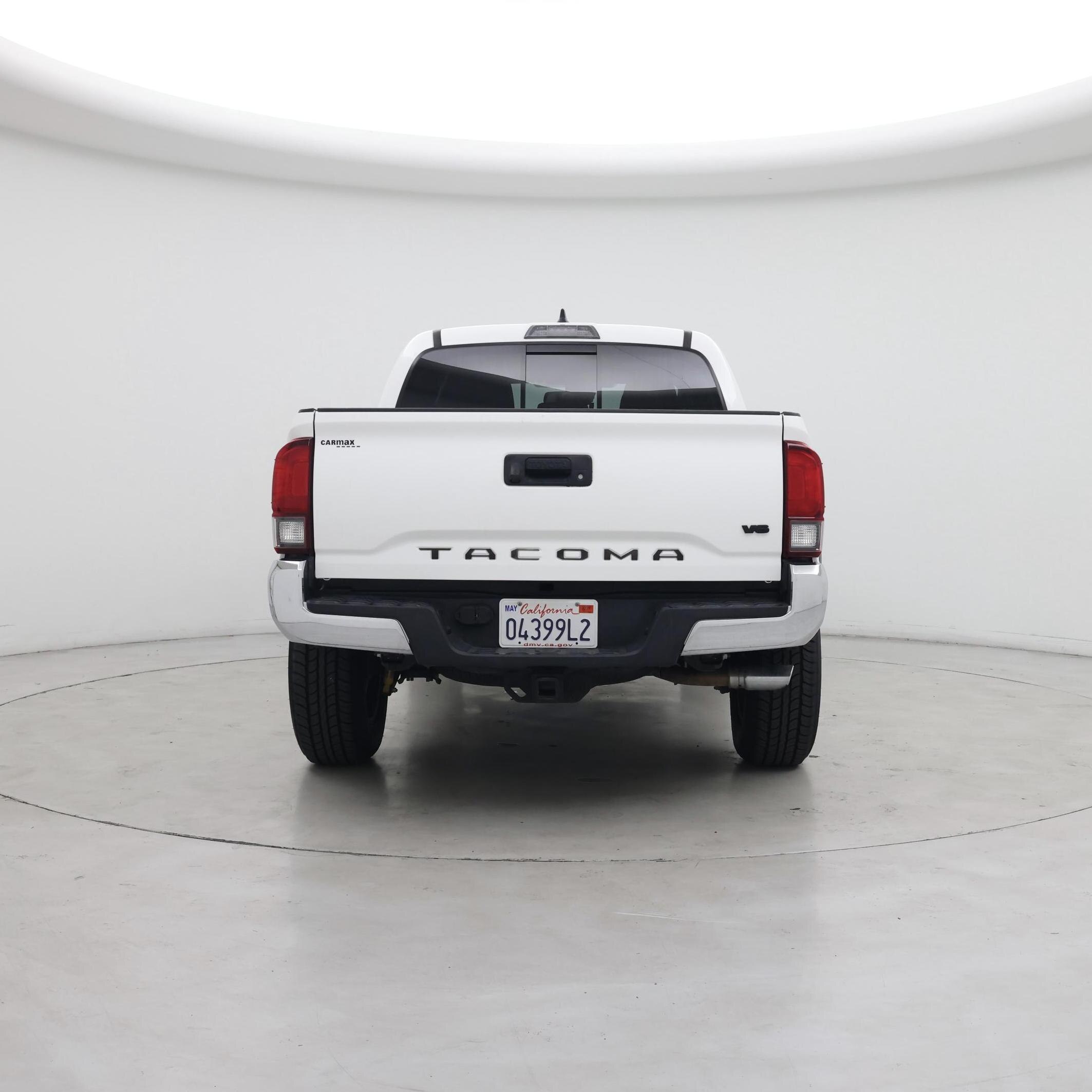 Thumbnail: 2018 Toyota Tacoma - 6