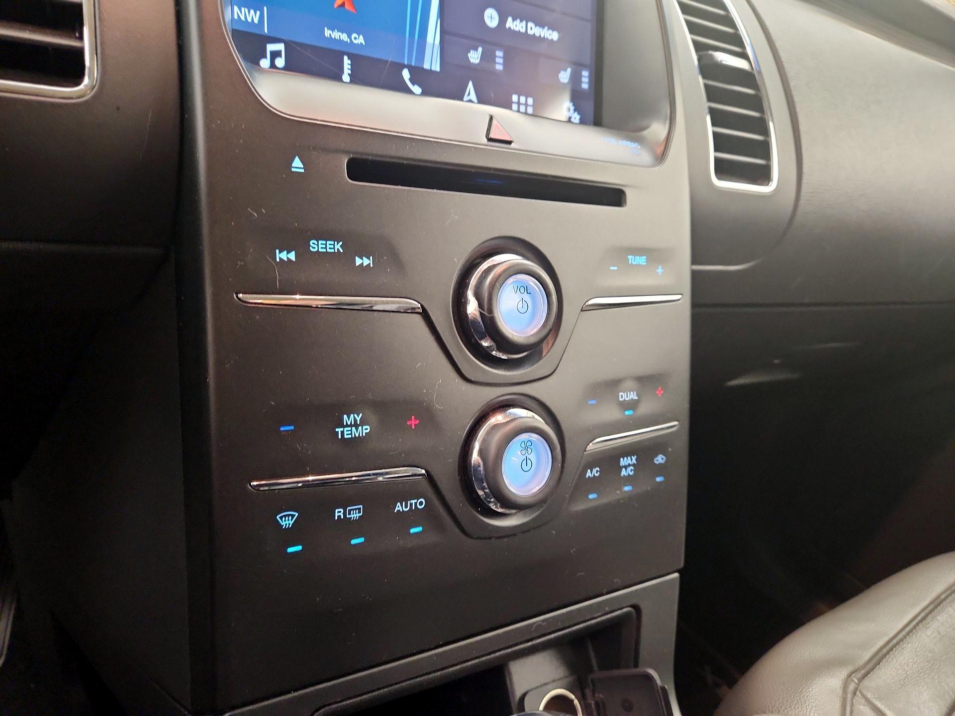 Thumbnail: 2019 Ford Flex - 17