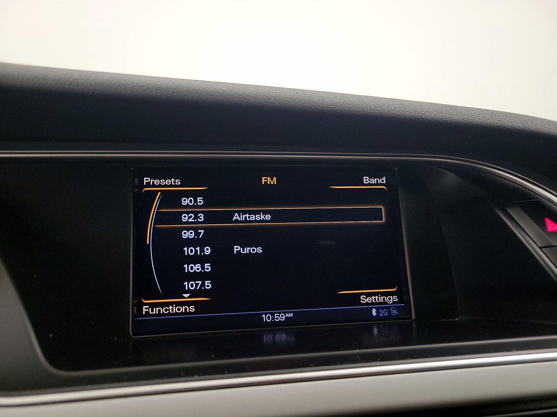 Thumbnail: 2016 Audi A4 - 16