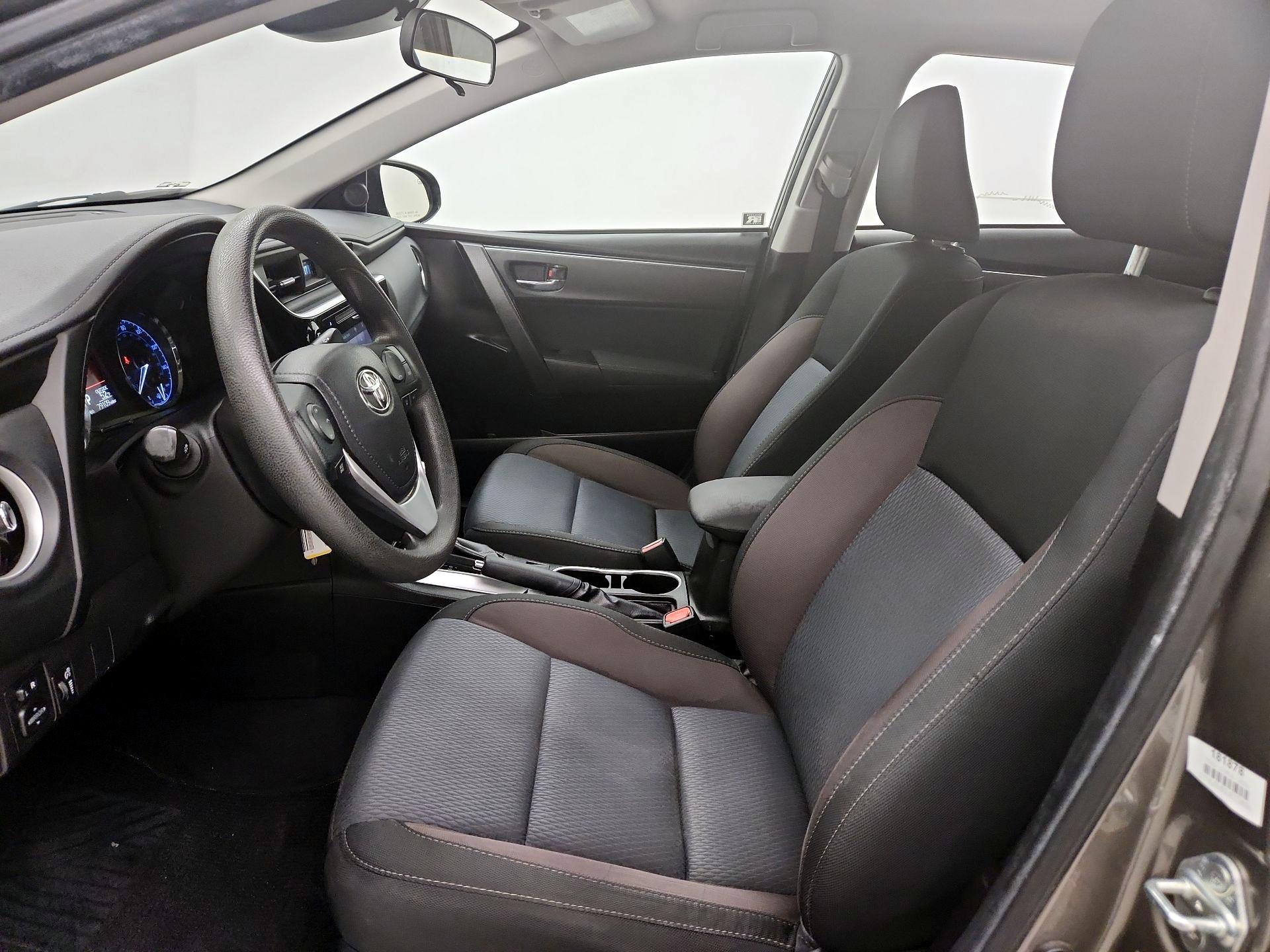 Thumbnail: 2018 Toyota Corolla - 11