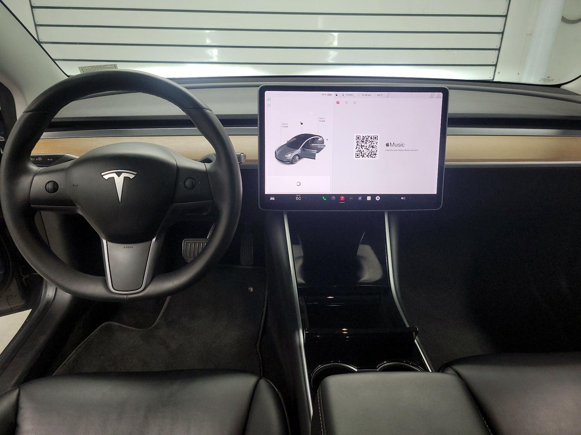 Thumbnail: 2020 Tesla Model 3 - 9