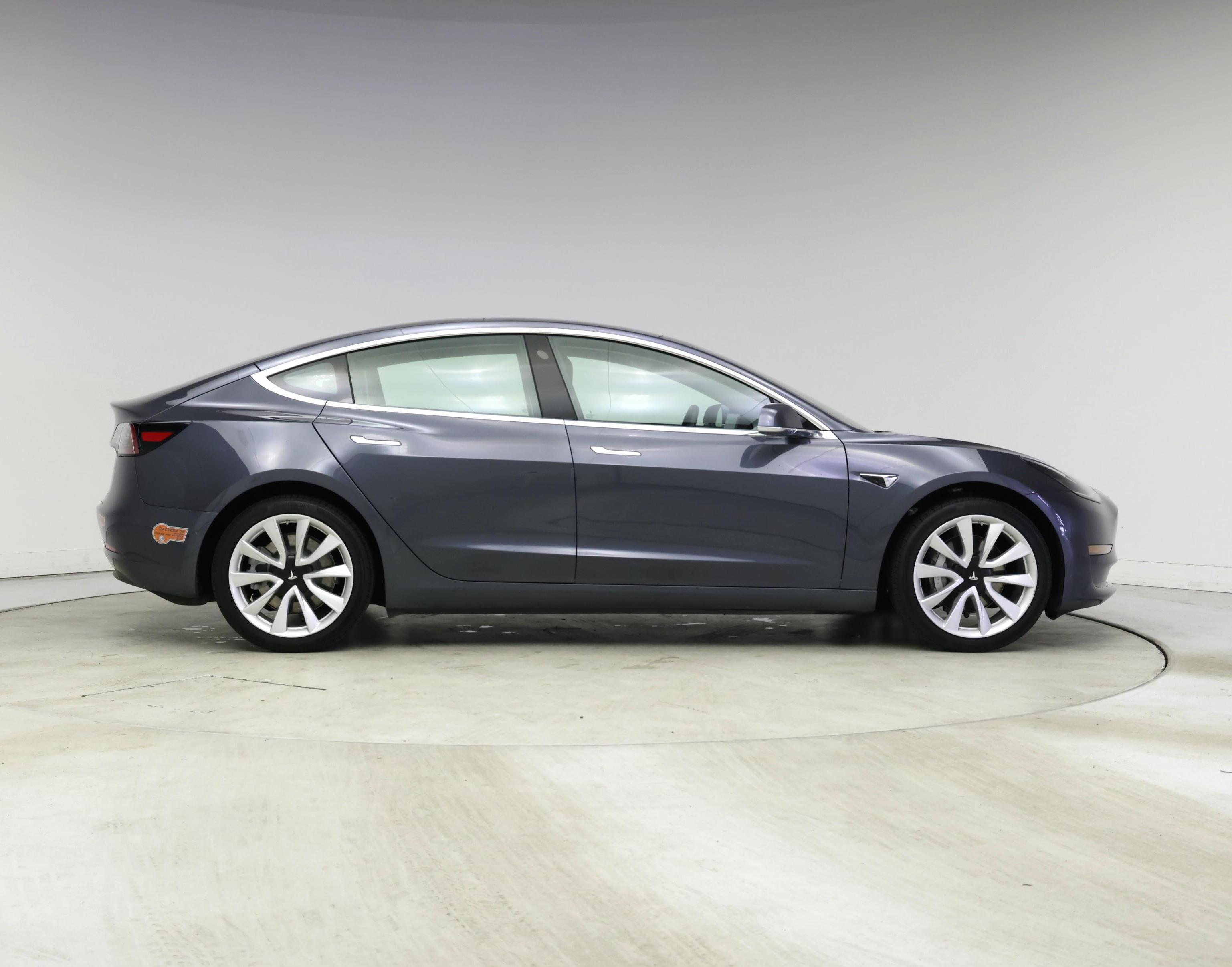 Thumbnail: 2020 Tesla Model 3 - 7