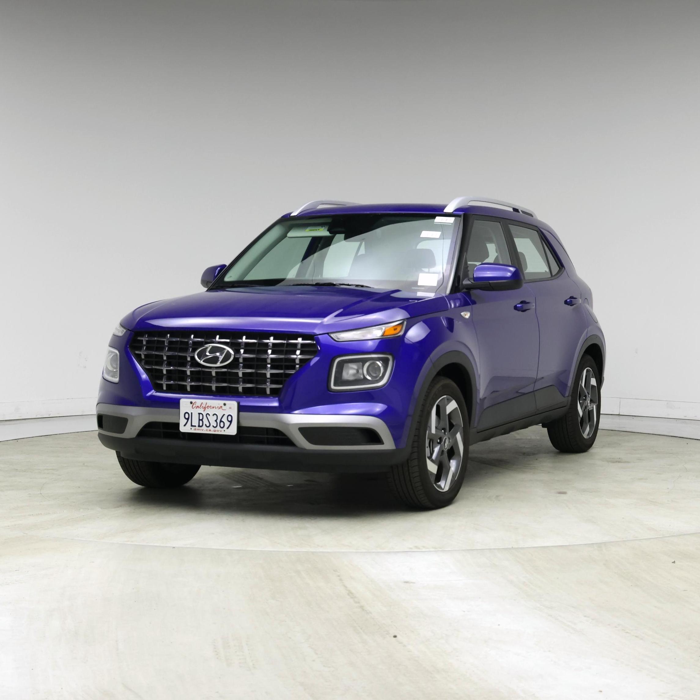 Thumbnail: 2024 Hyundai Venue - 4