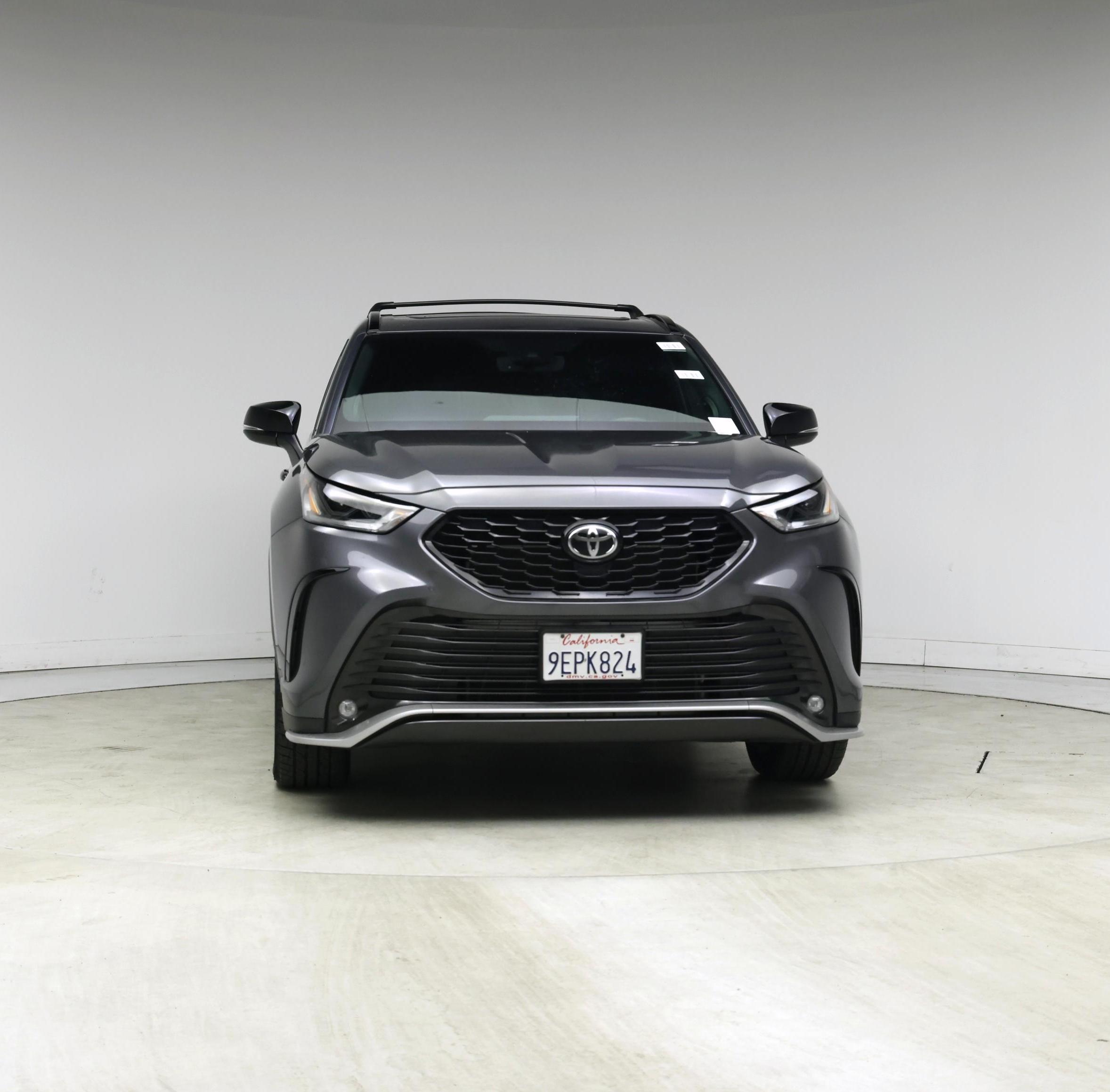 Thumbnail: 2023 Toyota Highlander - 5