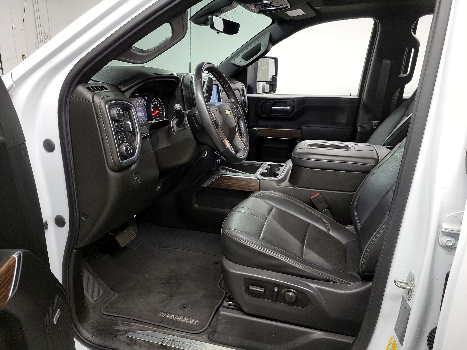 Thumbnail: 2021 Chevrolet Silverado 3500 - 11