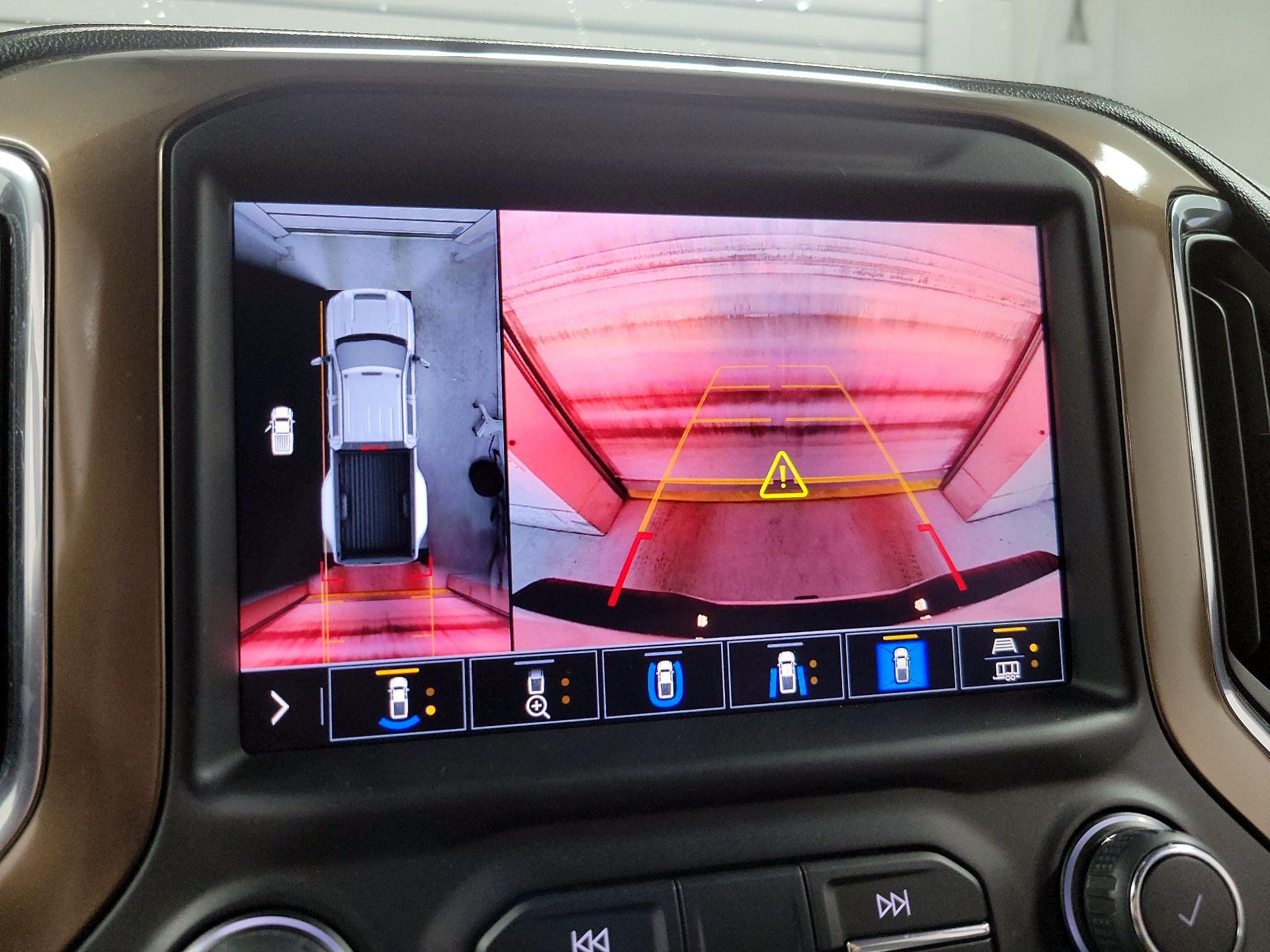 Thumbnail: 2021 Chevrolet Silverado 3500 - 14