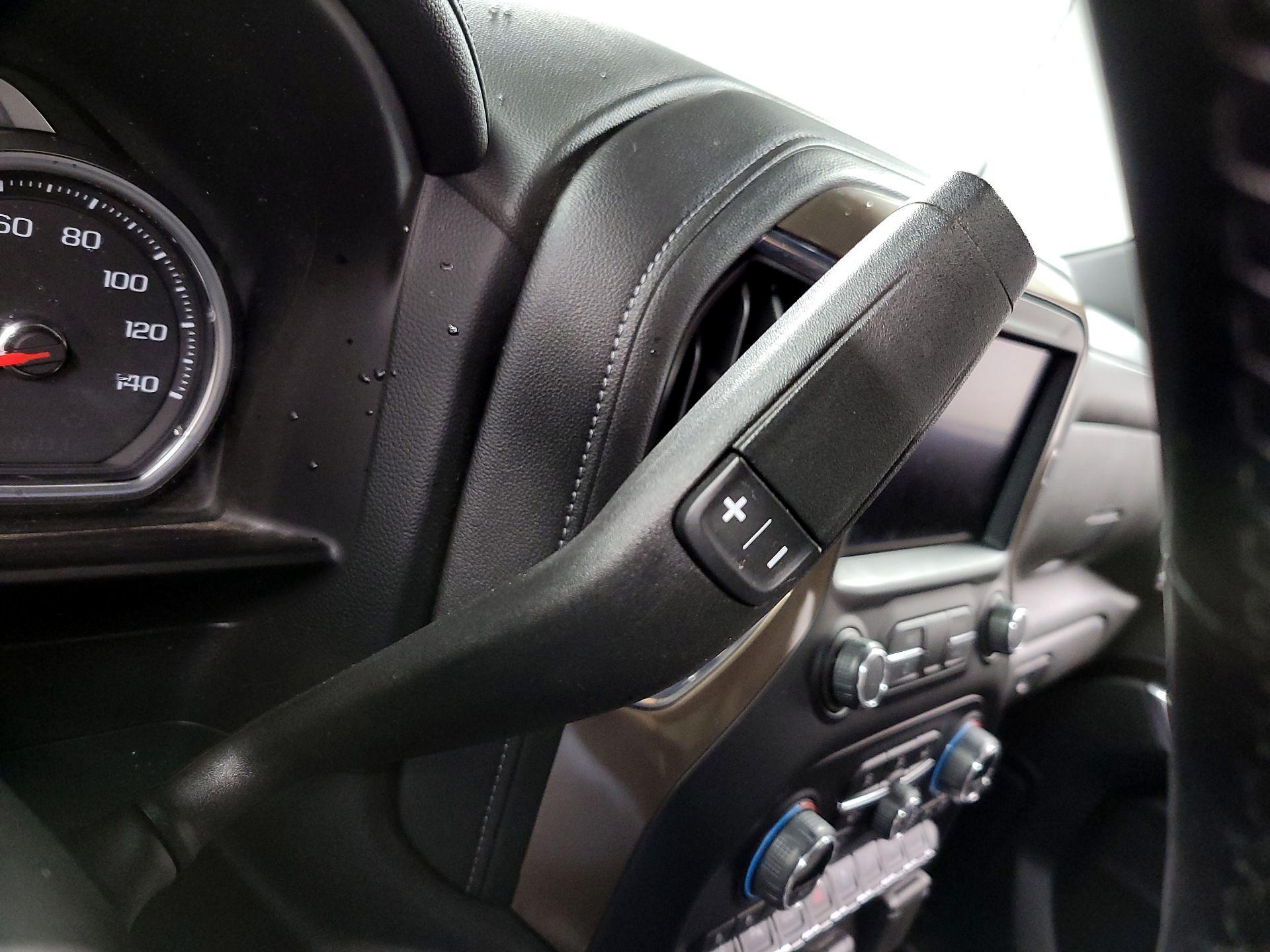 Thumbnail: 2021 Chevrolet Silverado 3500 - 17