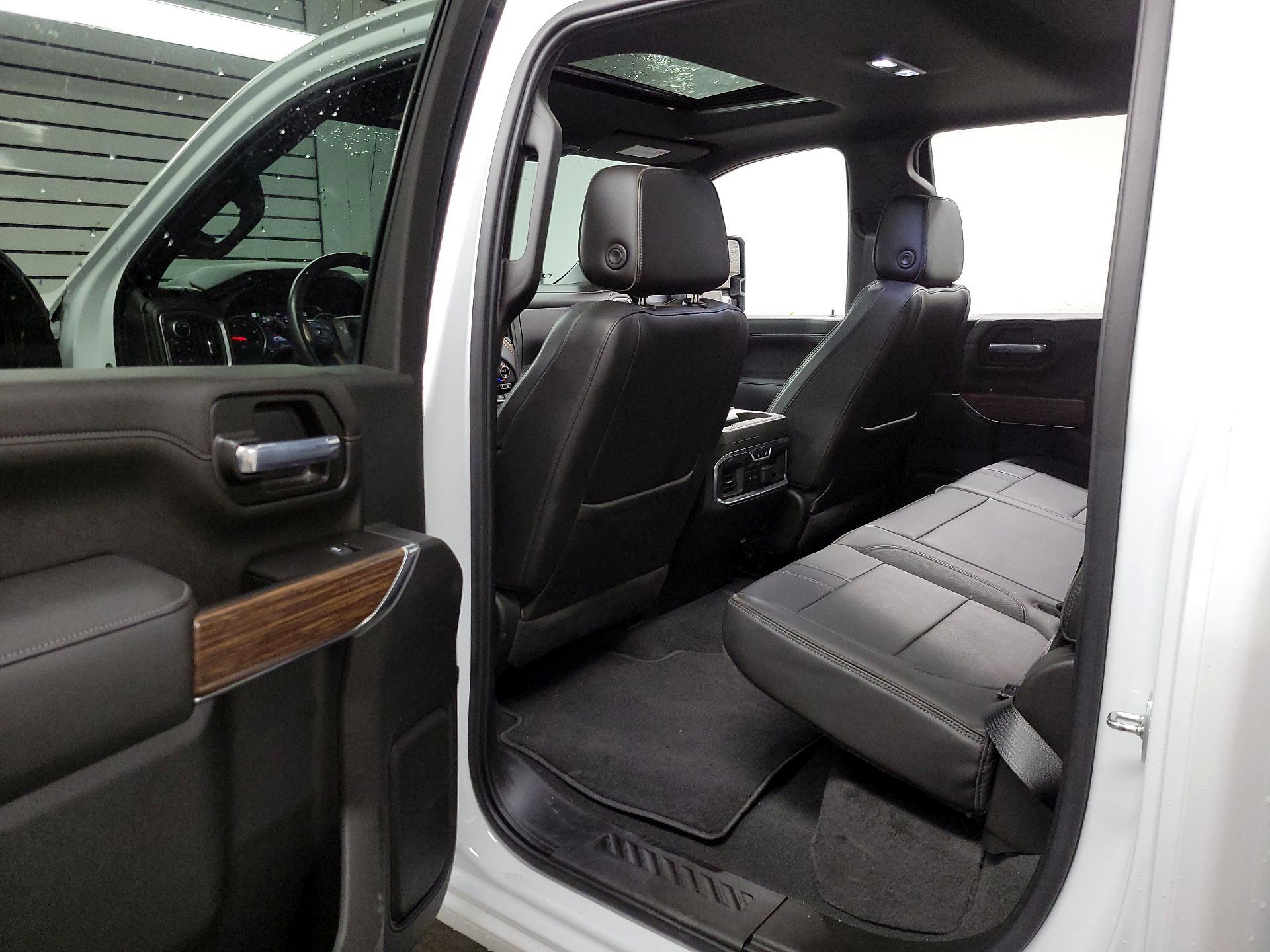 Thumbnail: 2021 Chevrolet Silverado 3500 - 20