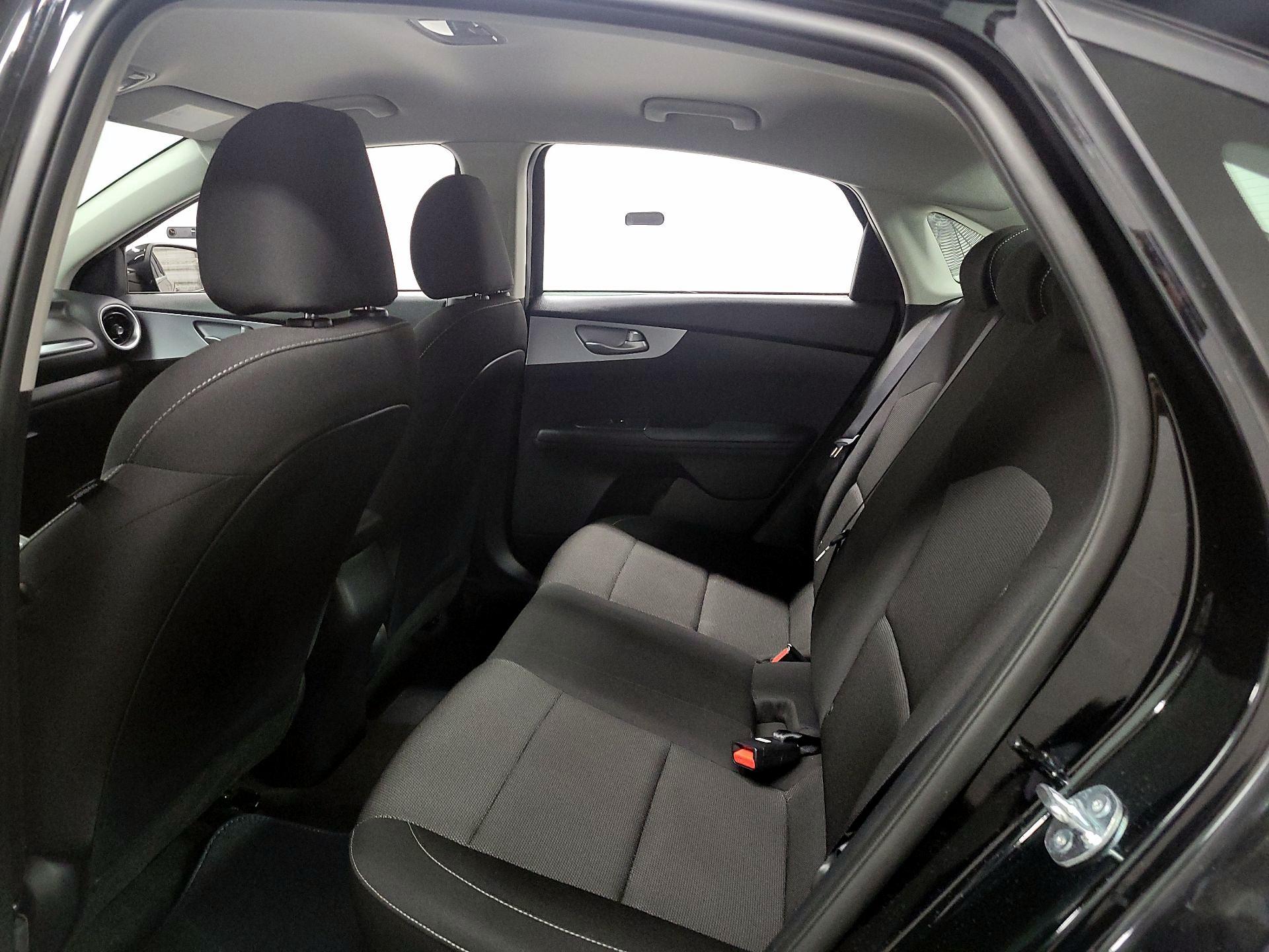 Thumbnail: 2024 Kia Forte - 17