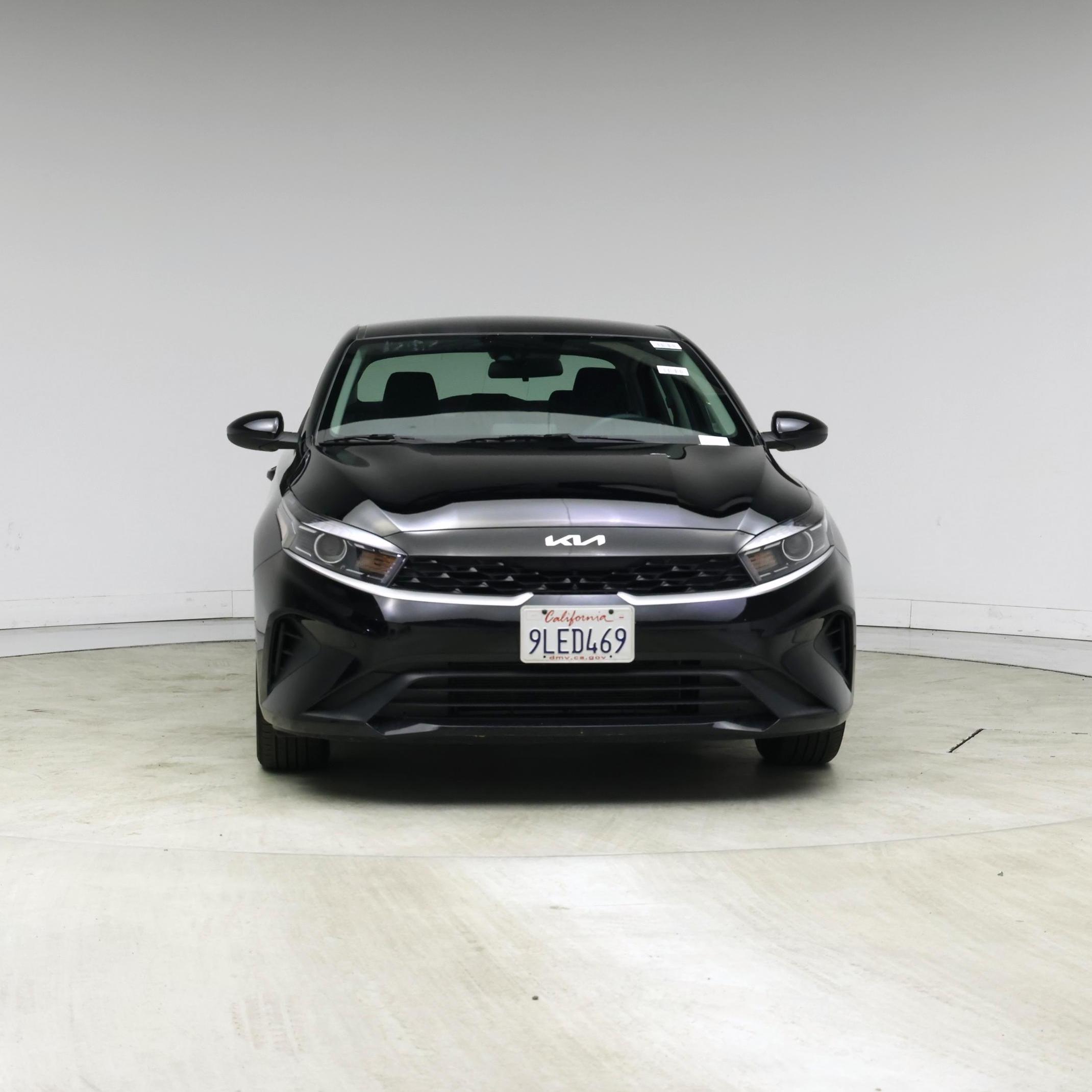 Thumbnail: 2024 Kia Forte - 5