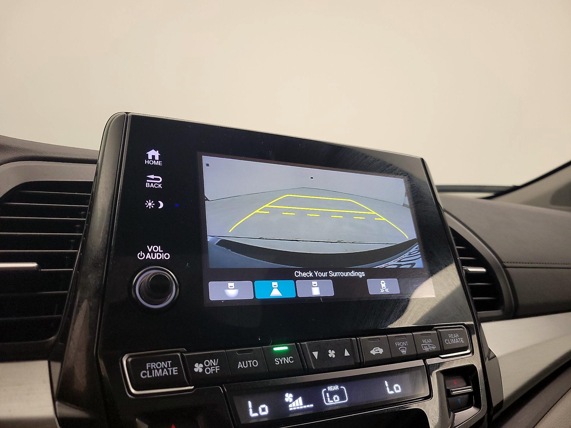 Thumbnail: 2020 Honda Odyssey - 14