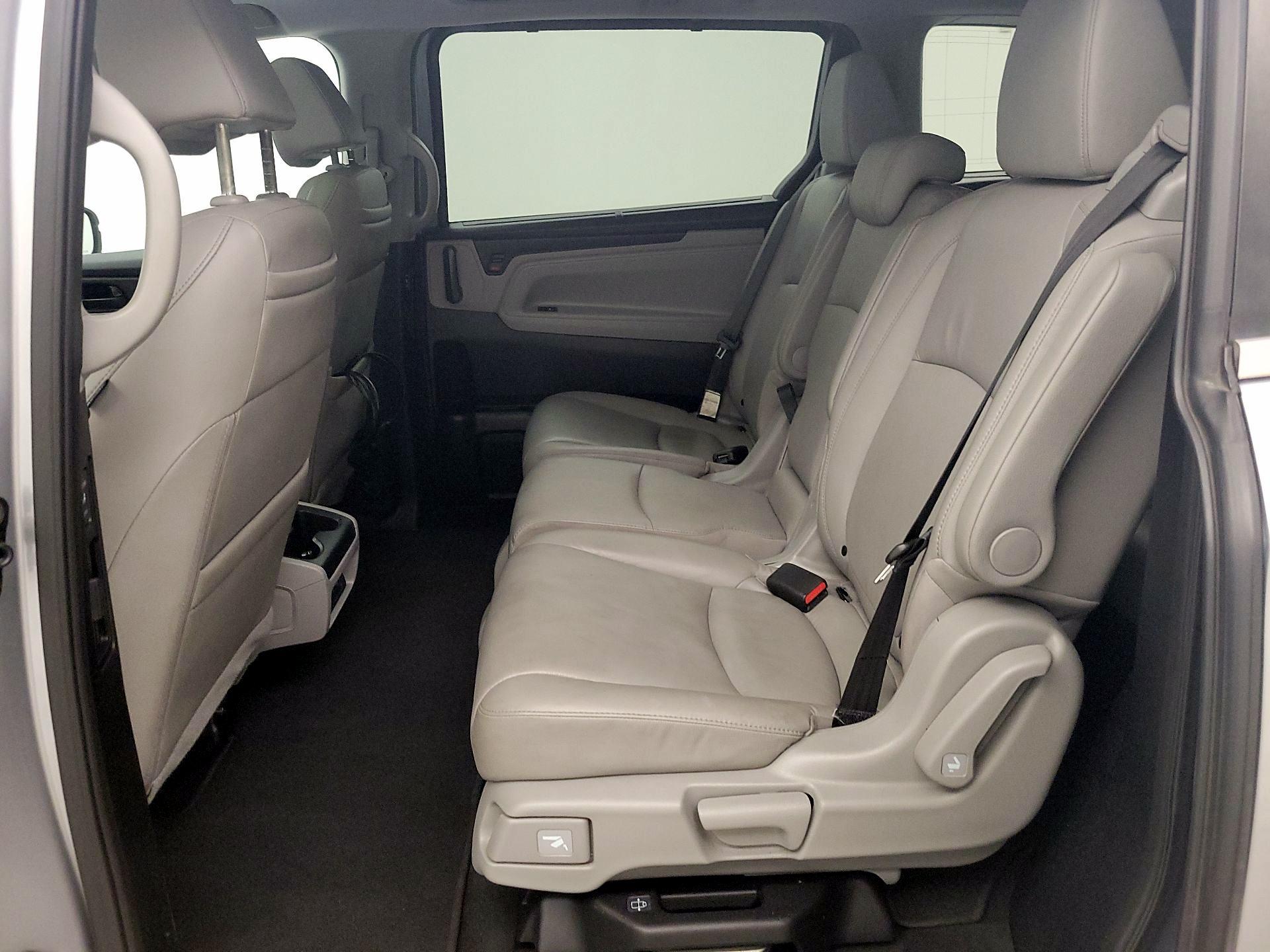 Thumbnail: 2020 Honda Odyssey - 20