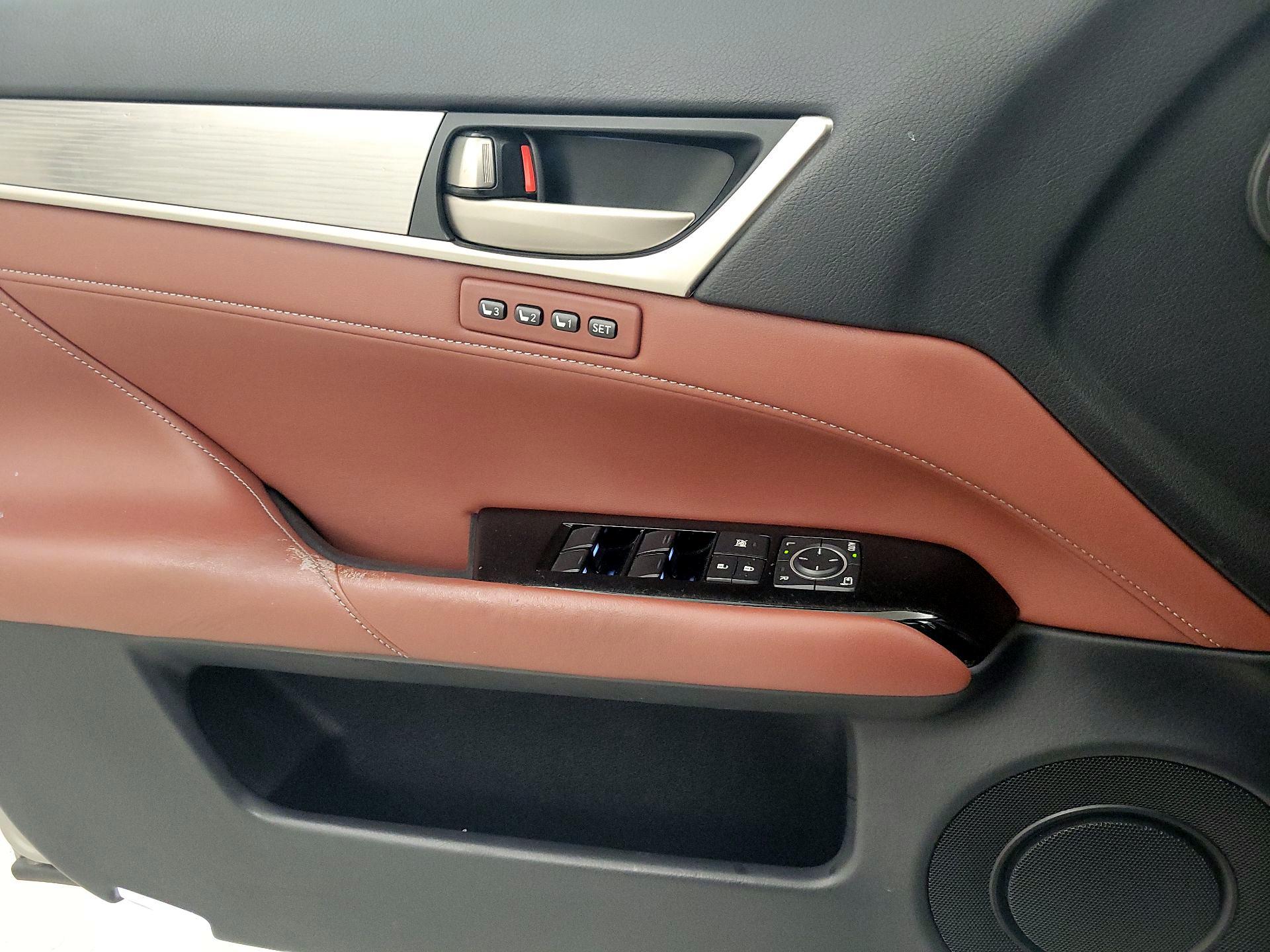 Thumbnail: 2015 Lexus GS - 12