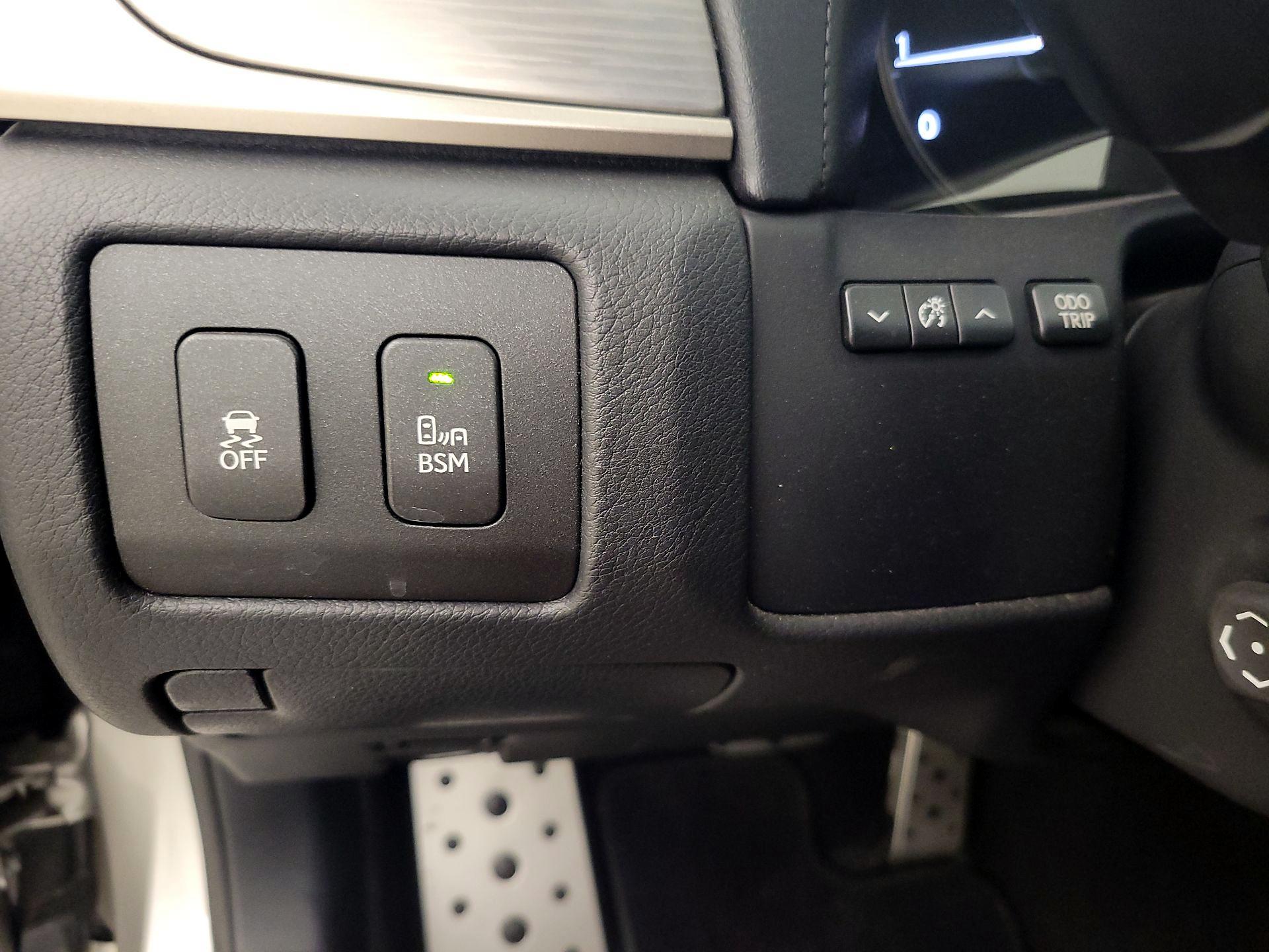 Thumbnail: 2015 Lexus GS - 13