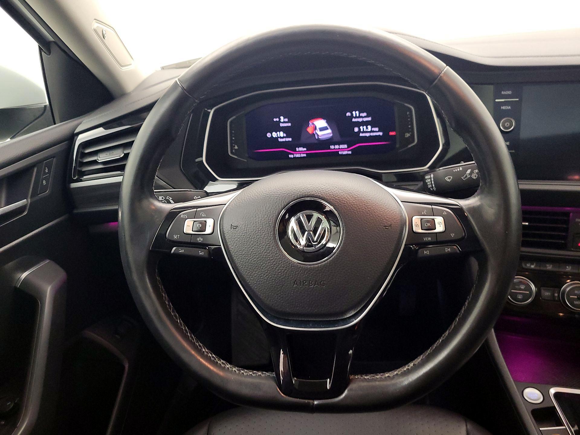 Thumbnail: 2019 Volkswagen Jetta - 10