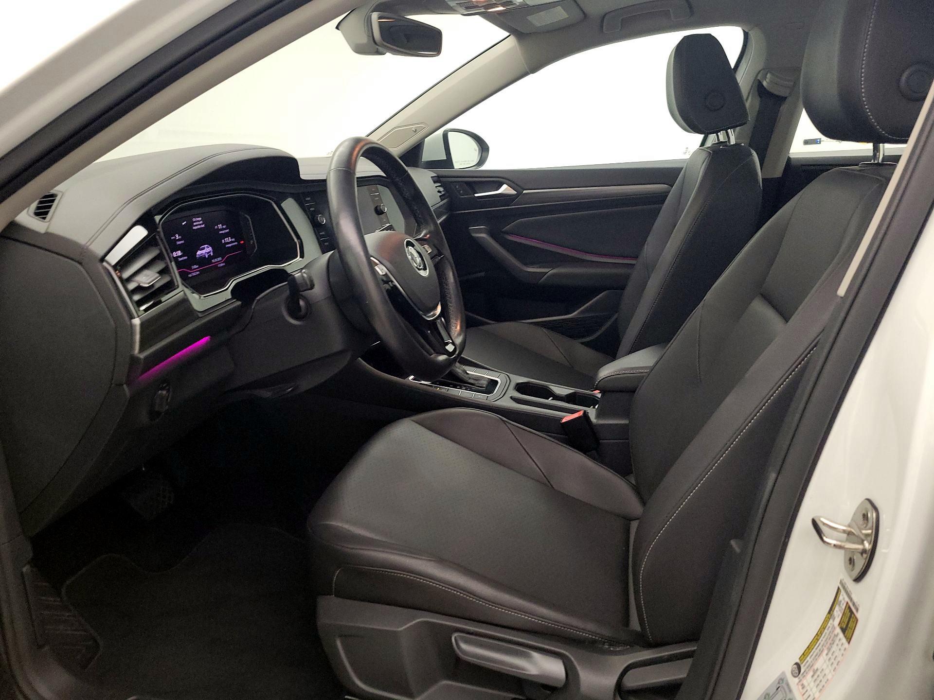 Thumbnail: 2019 Volkswagen Jetta - 11