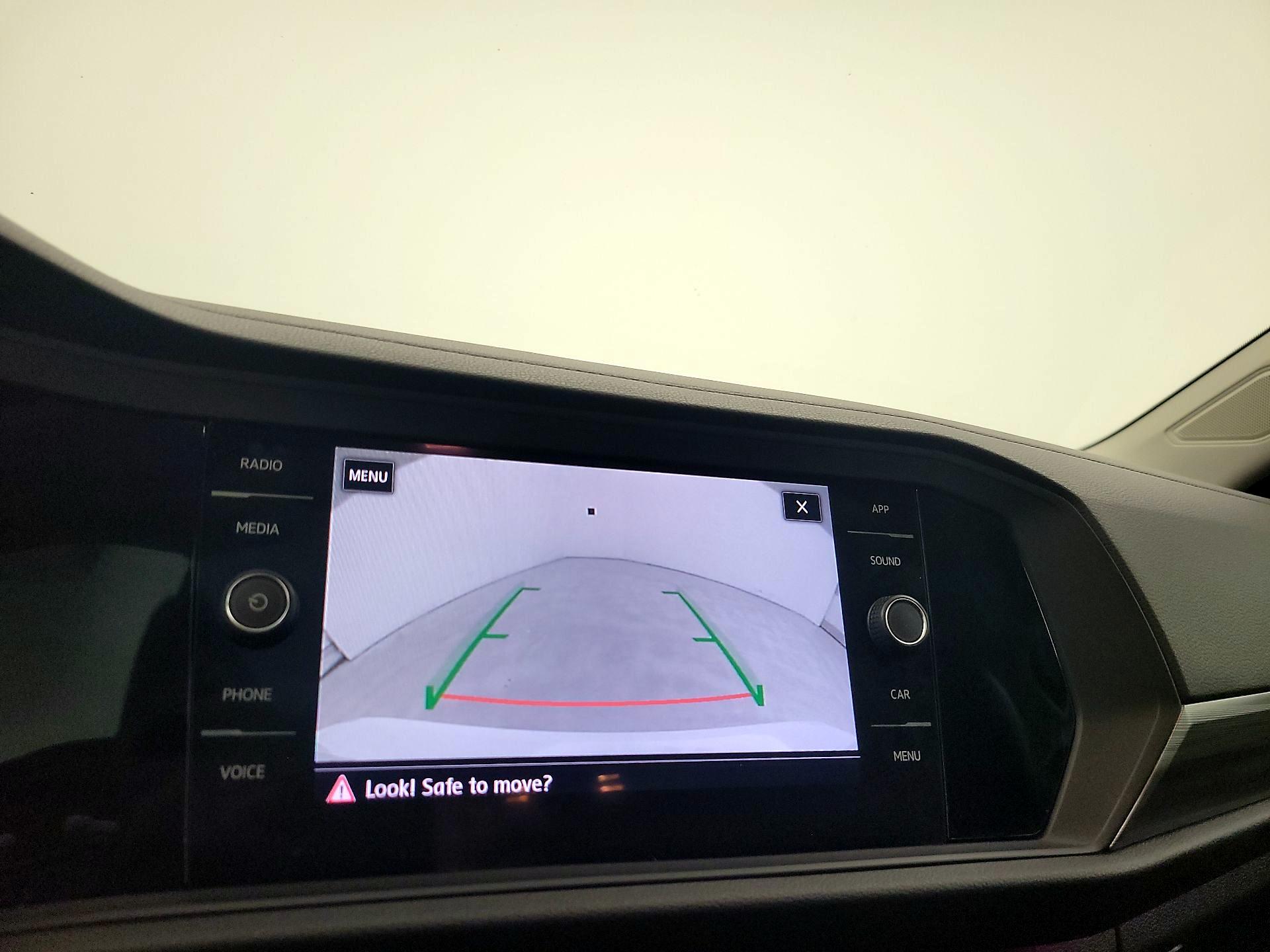 Thumbnail: 2019 Volkswagen Jetta - 14