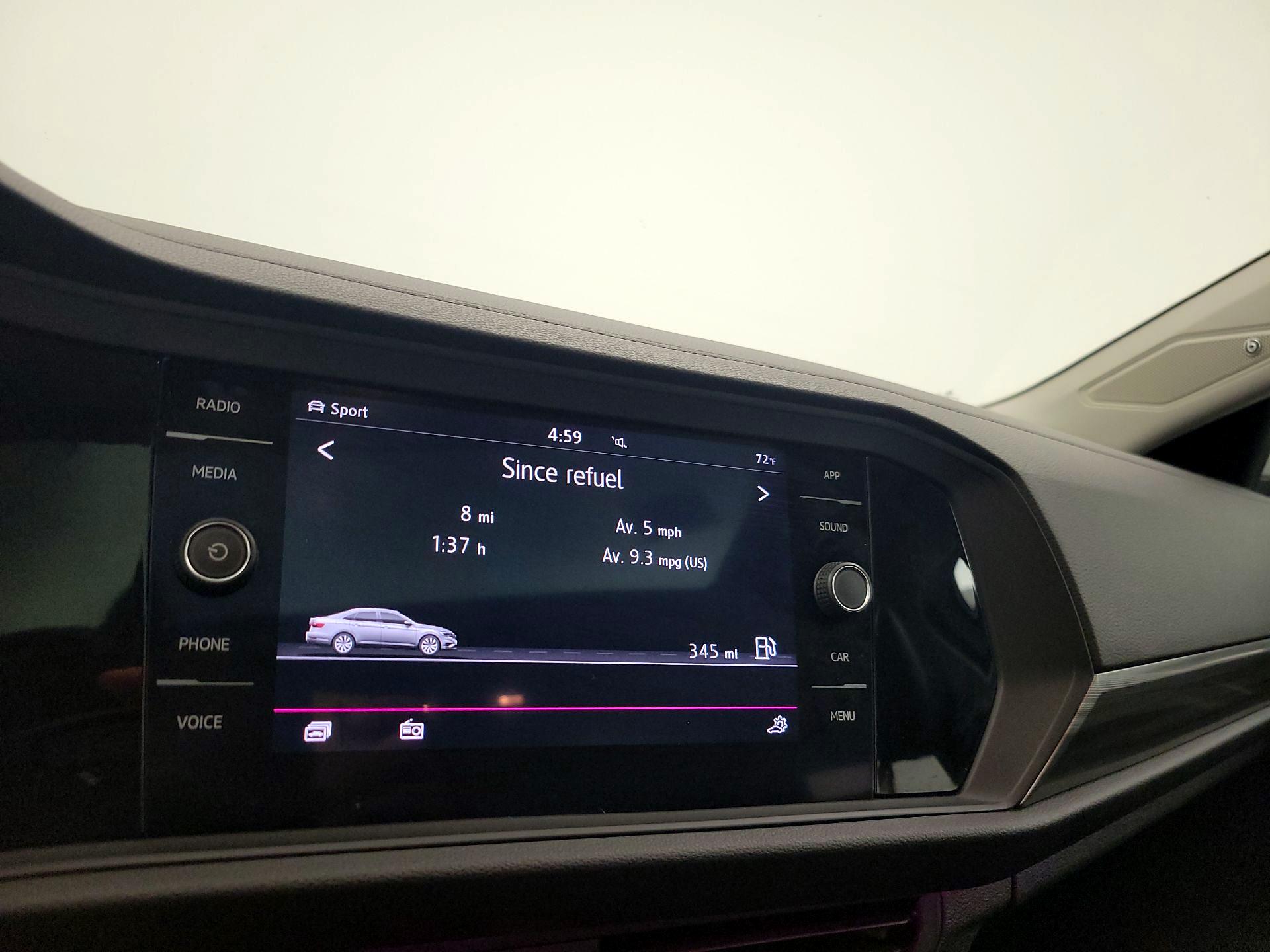 Thumbnail: 2019 Volkswagen Jetta - 15