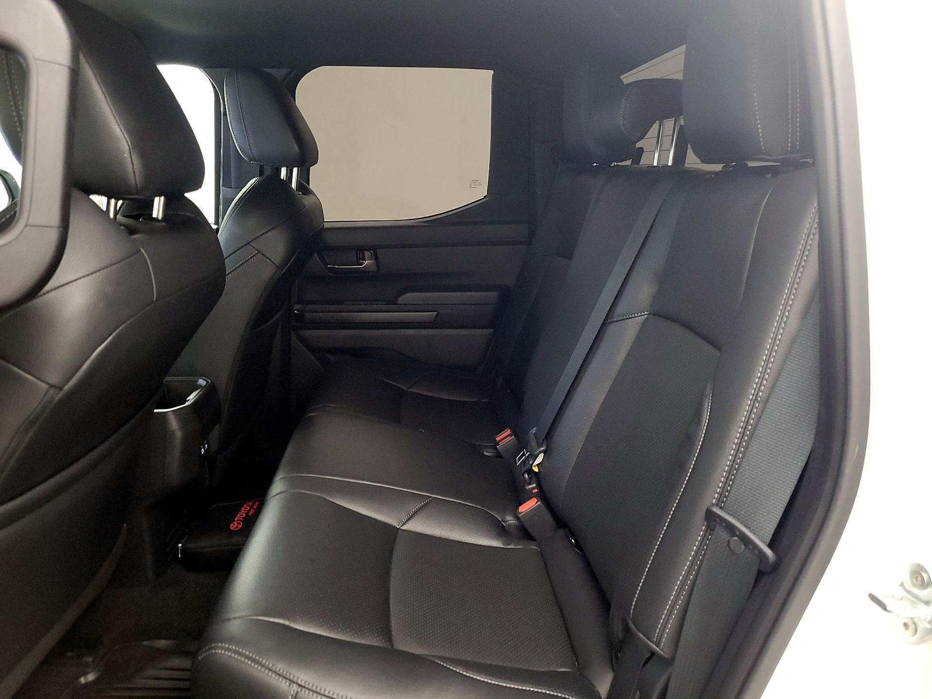 Thumbnail: 2024 Toyota Tacoma - 17