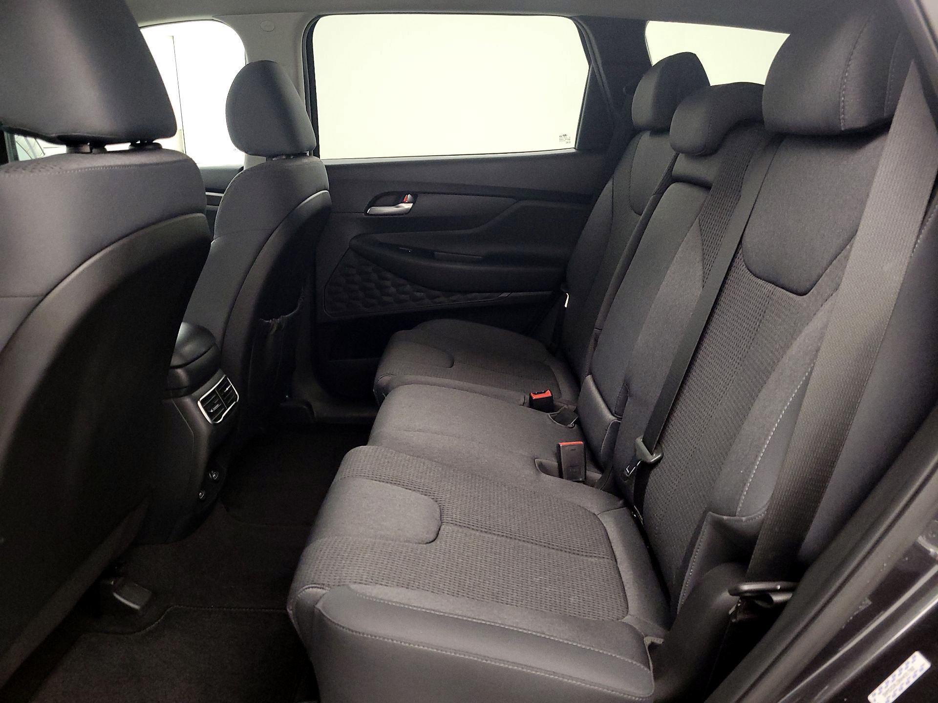 Thumbnail: 2022 Hyundai Santa Fe - 17