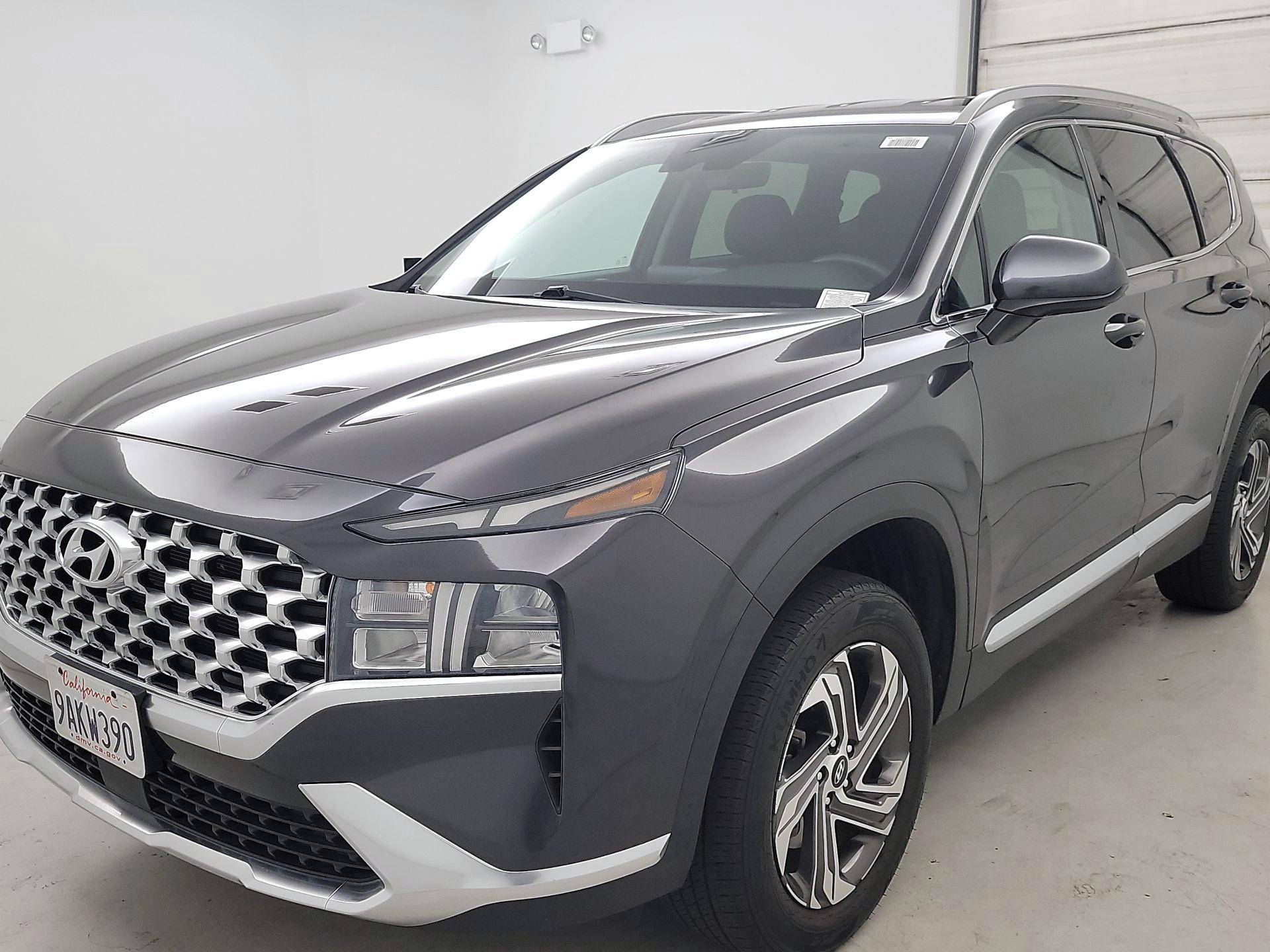 Thumbnail: 2022 Hyundai Santa Fe - 3