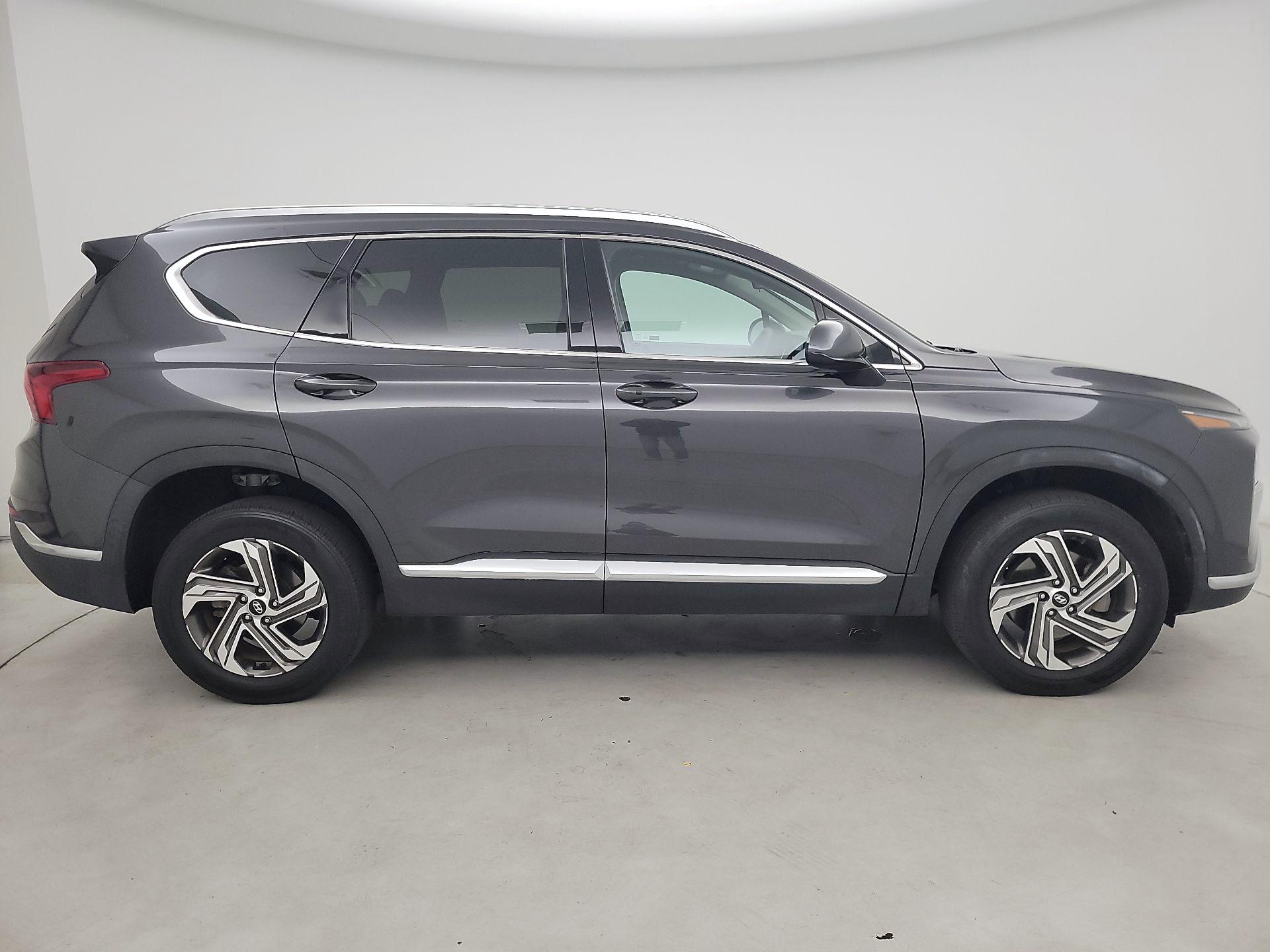 Thumbnail: 2022 Hyundai Santa Fe - 4