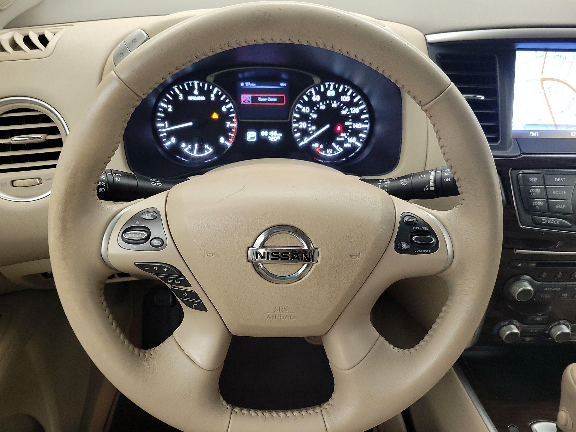 Thumbnail: 2014 Nissan Pathfinder - 10