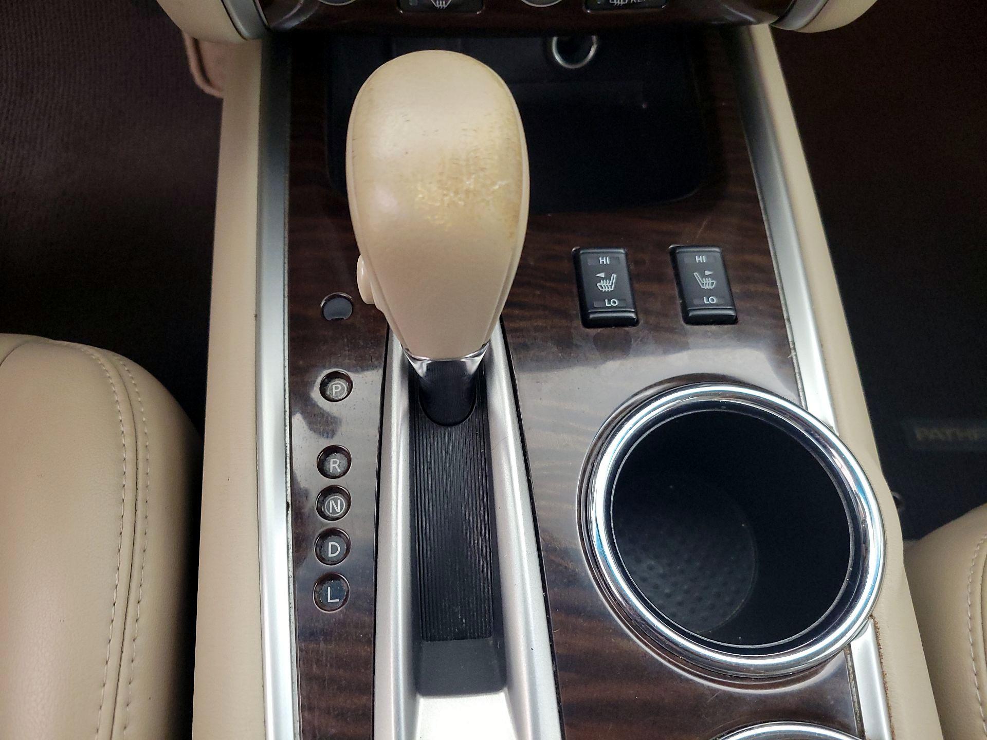 Thumbnail: 2014 Nissan Pathfinder - 18