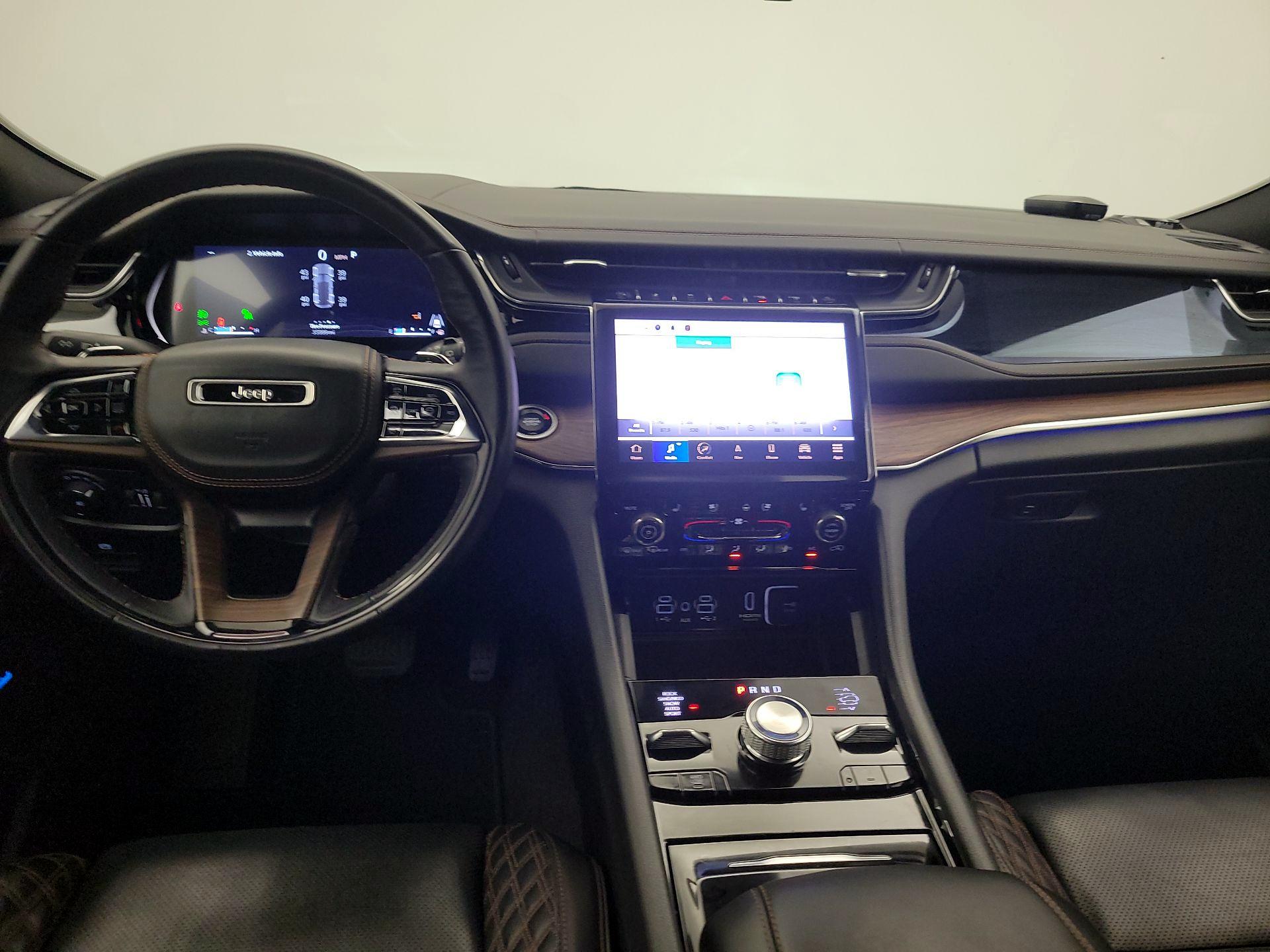 Thumbnail: 2023 Jeep Grand Cherokee - 9