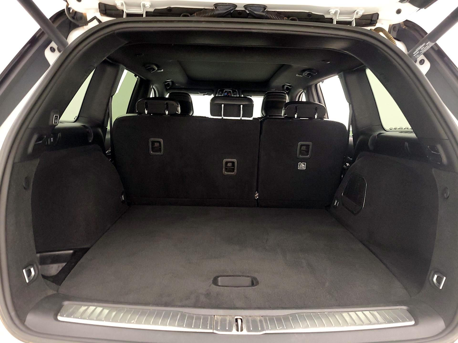 Thumbnail: 2023 Jeep Grand Cherokee - 20