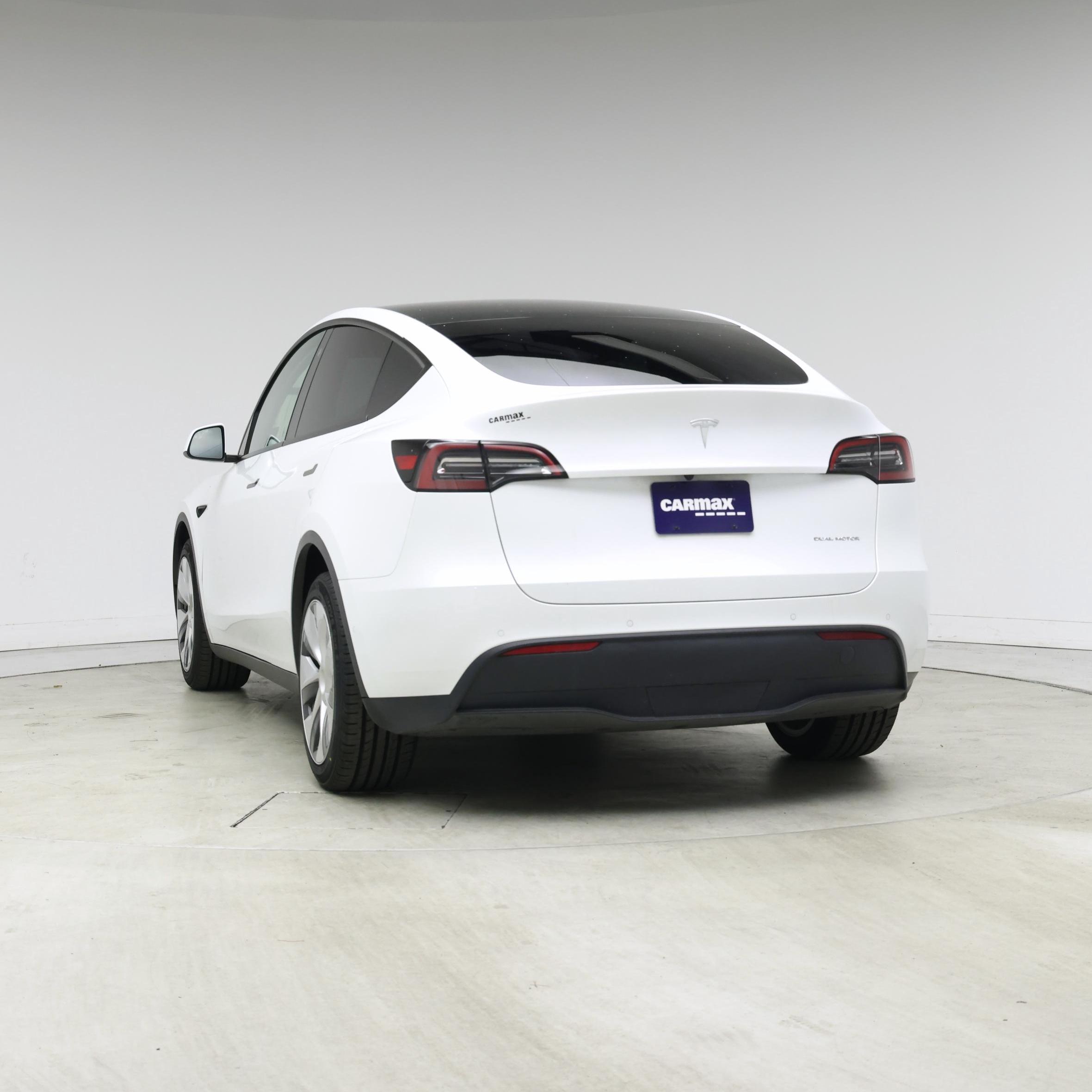 Thumbnail: 2022 Tesla Model Y - 6