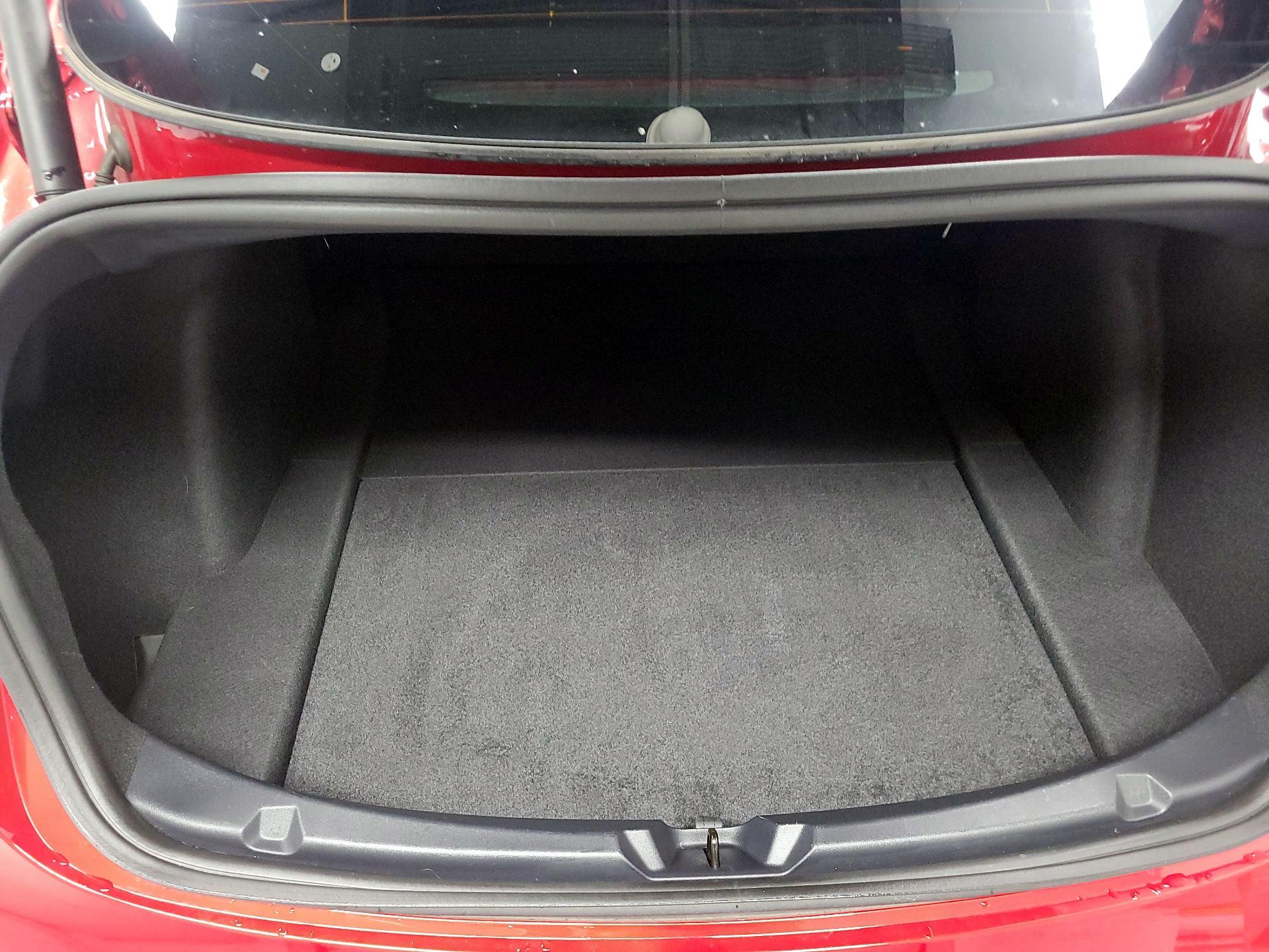 Thumbnail: 2023 Tesla Model 3 - 18