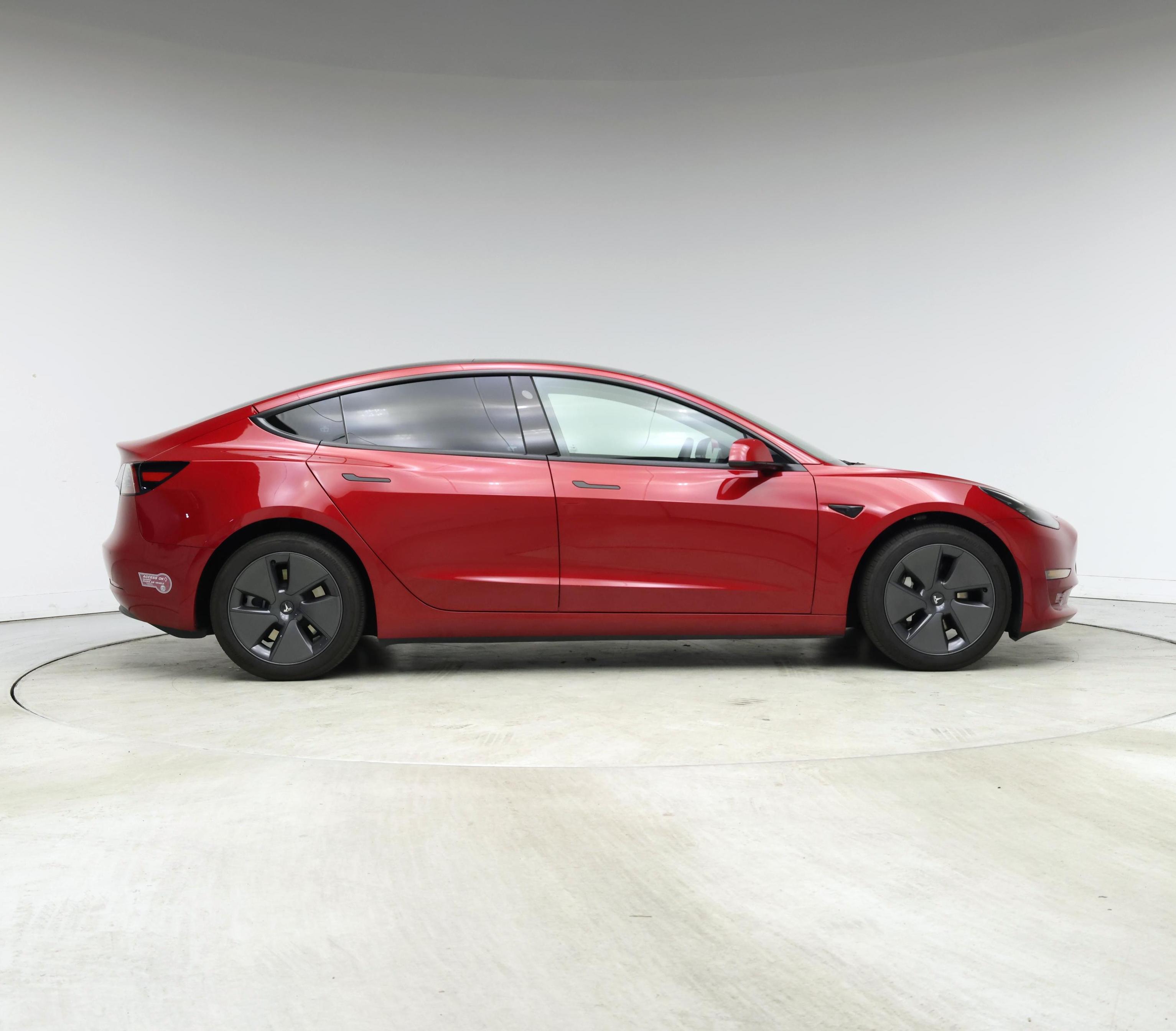 Thumbnail: 2023 Tesla Model 3 - 7