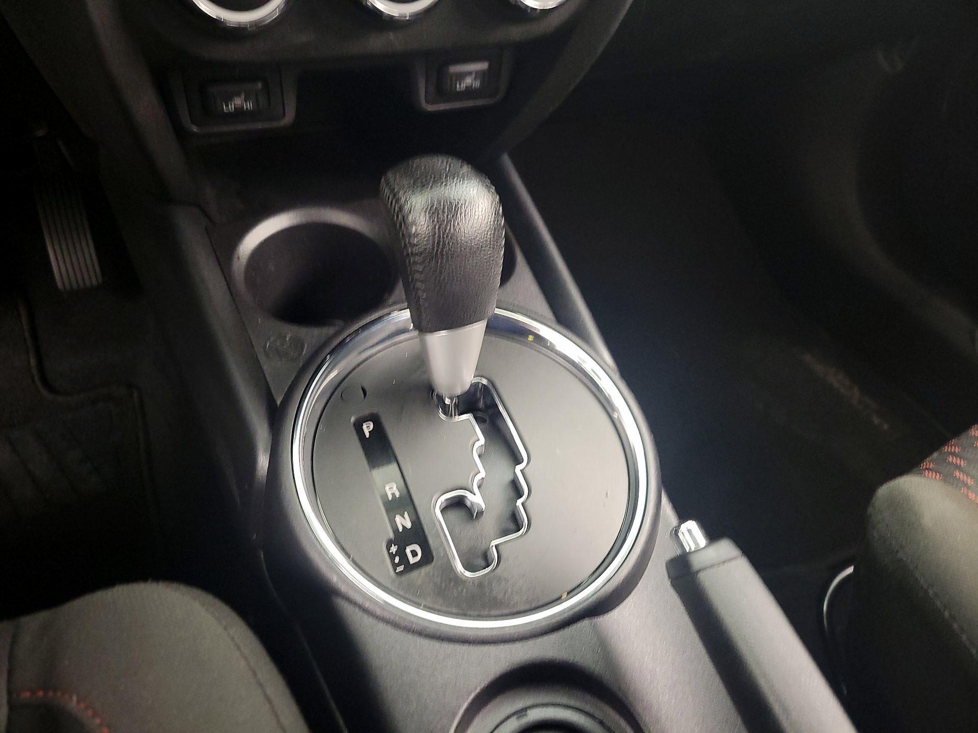 Thumbnail: 2016 Mitsubishi Outlander Sport - 17