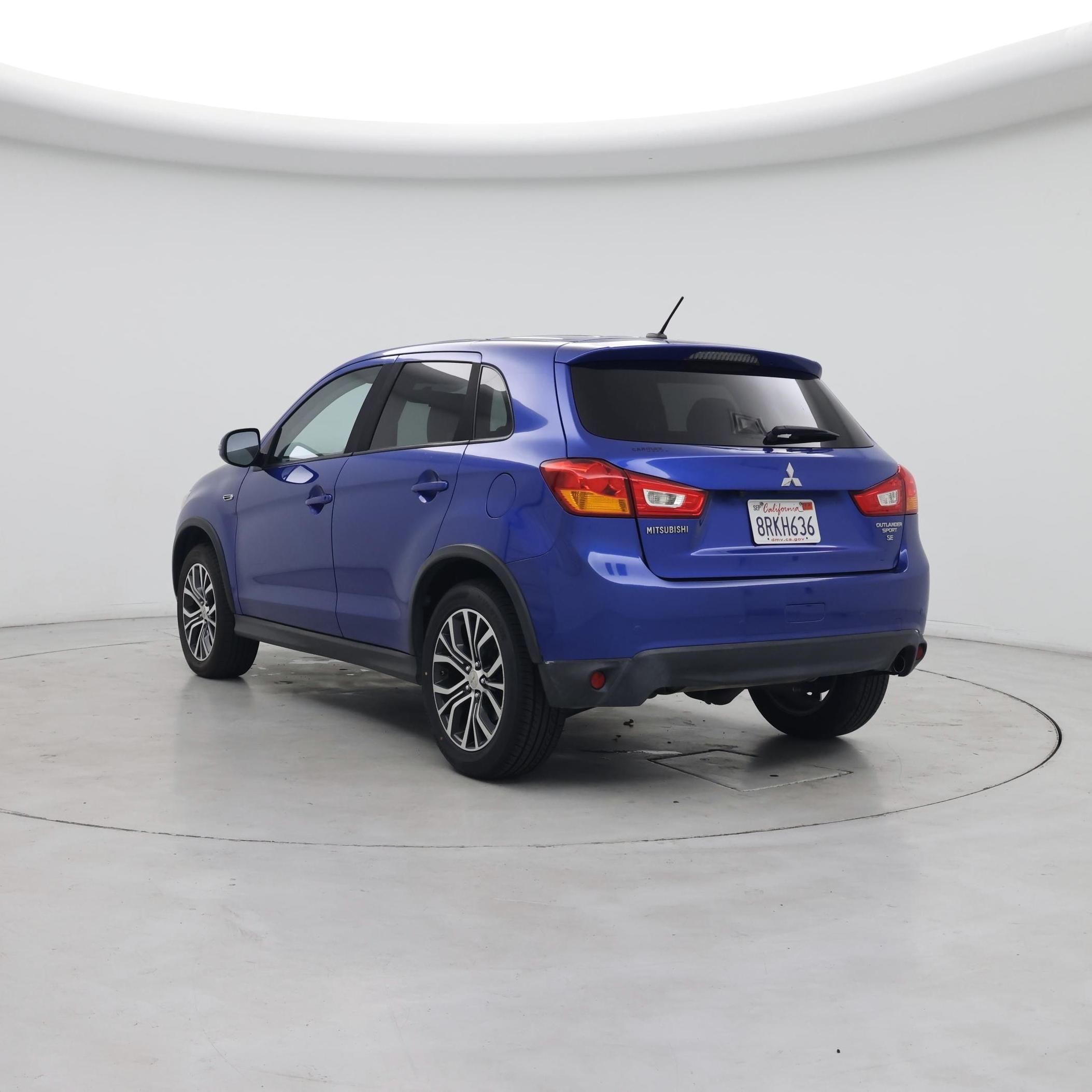 Thumbnail: 2016 Mitsubishi Outlander Sport - 2
