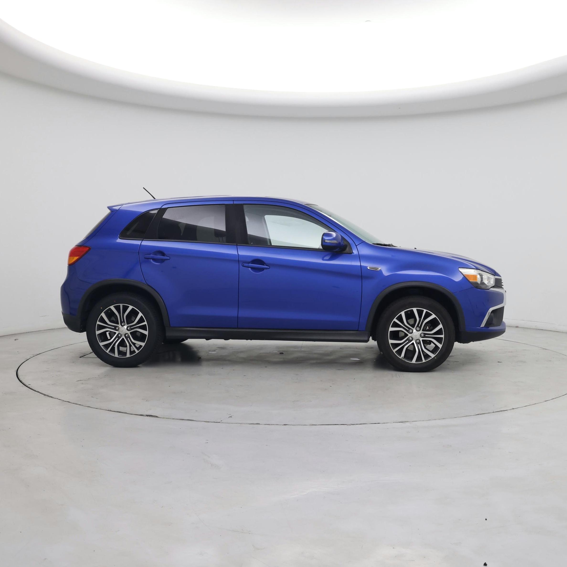Thumbnail: 2016 Mitsubishi Outlander Sport - 7